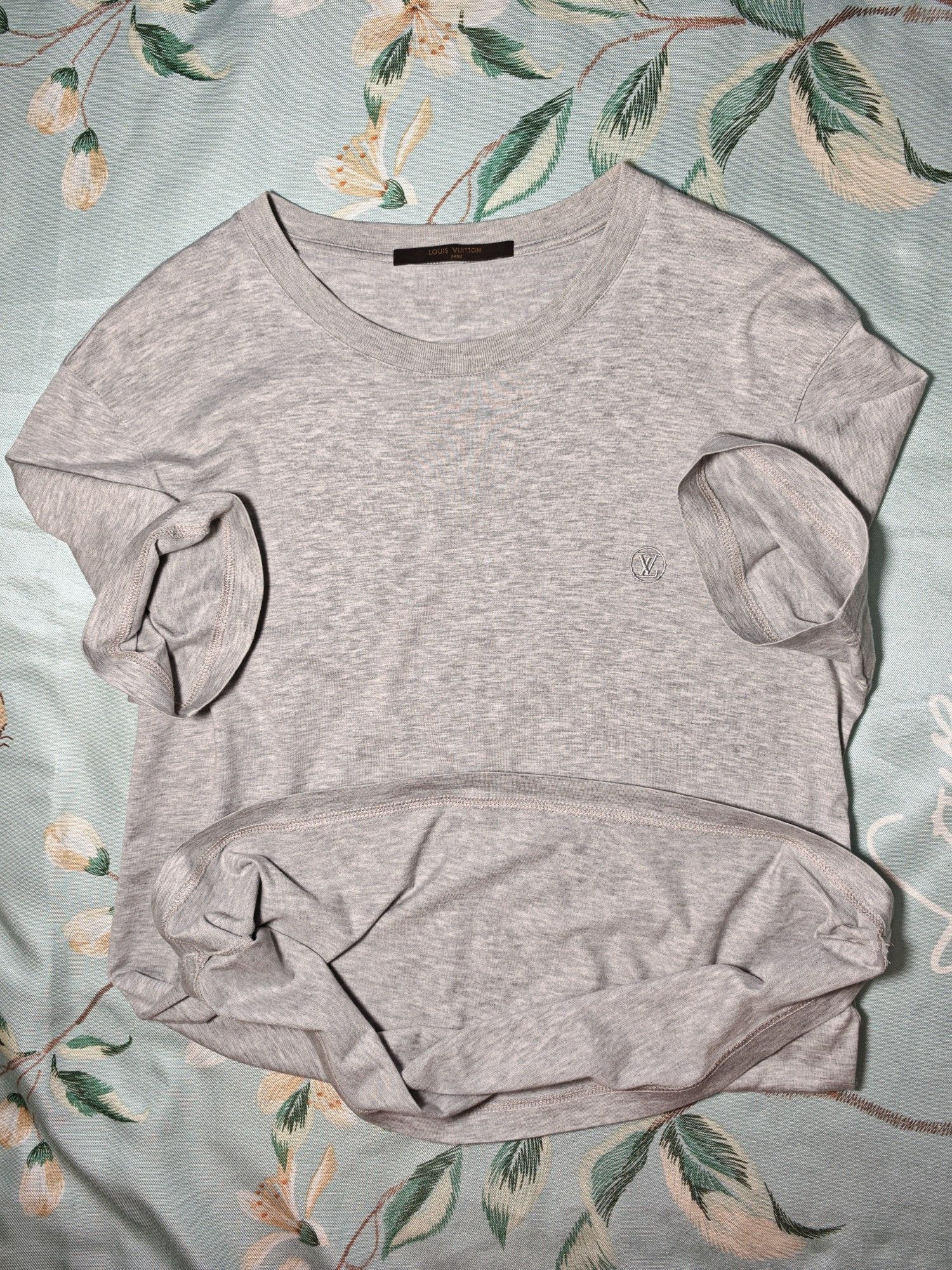 Louis Vuitton Louis Vuitton Embroidered Logo T-Shirt Gray Size M Size US M / EU 48-50 / 2 - 8 Thumbnail