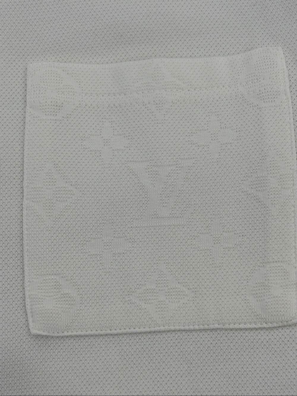 Louis Vuitton Louis Vuitton Monogram Pocket T-Shirt Size XL Size US XL / EU 56 / 4 - 5 Thumbnail