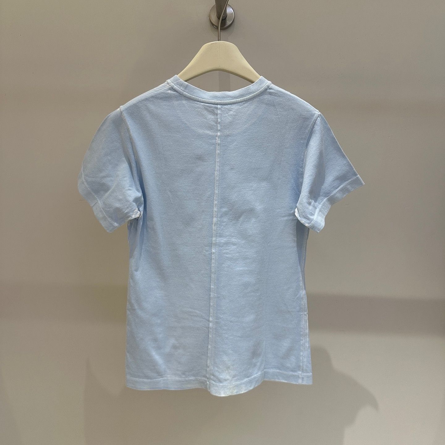 Louis Vuitton Louis Vuitton Chain Detail Logo T-Shirt Size XS Size XS / US 0-2 / IT 36-38 - 2 Thumbnail