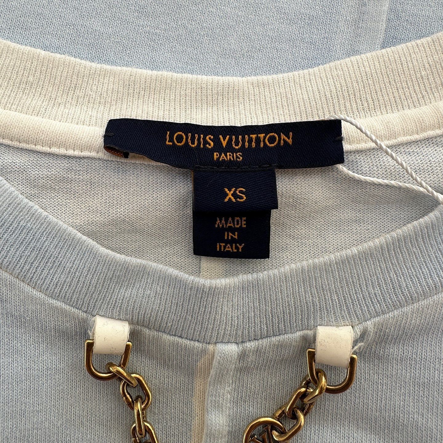Louis Vuitton Louis Vuitton Chain Detail Logo T-Shirt Size XS Size XS / US 0-2 / IT 36-38 - 3 Thumbnail