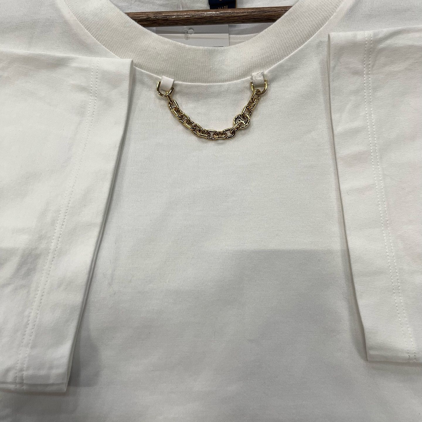 Louis Vuitton Louis Vuitton Monogram Shoulder Chain T-Shirt L Size L / US 10 / IT 46 - 6 Thumbnail