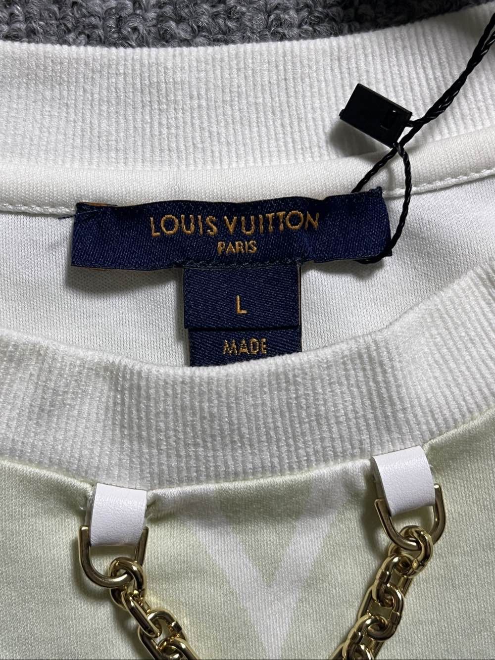 Louis Vuitton Louis Vuitton Gradient Monogram T-Shirt Size L Size L / US 10 / IT 46 - 3 Thumbnail