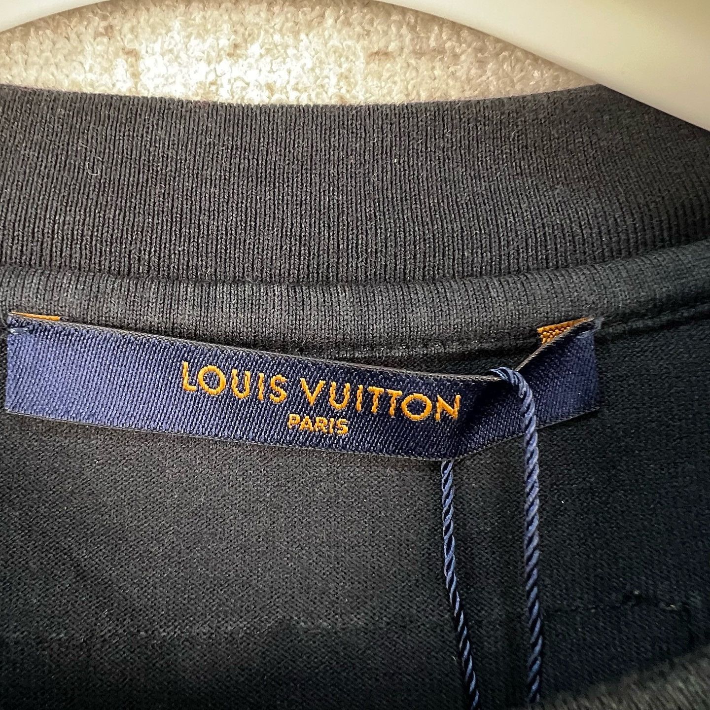 Louis Vuitton Louis Vuitton Embroidered Logo T-Shirt Size M Size US M / EU 48-50 / 2 - 3 Thumbnail