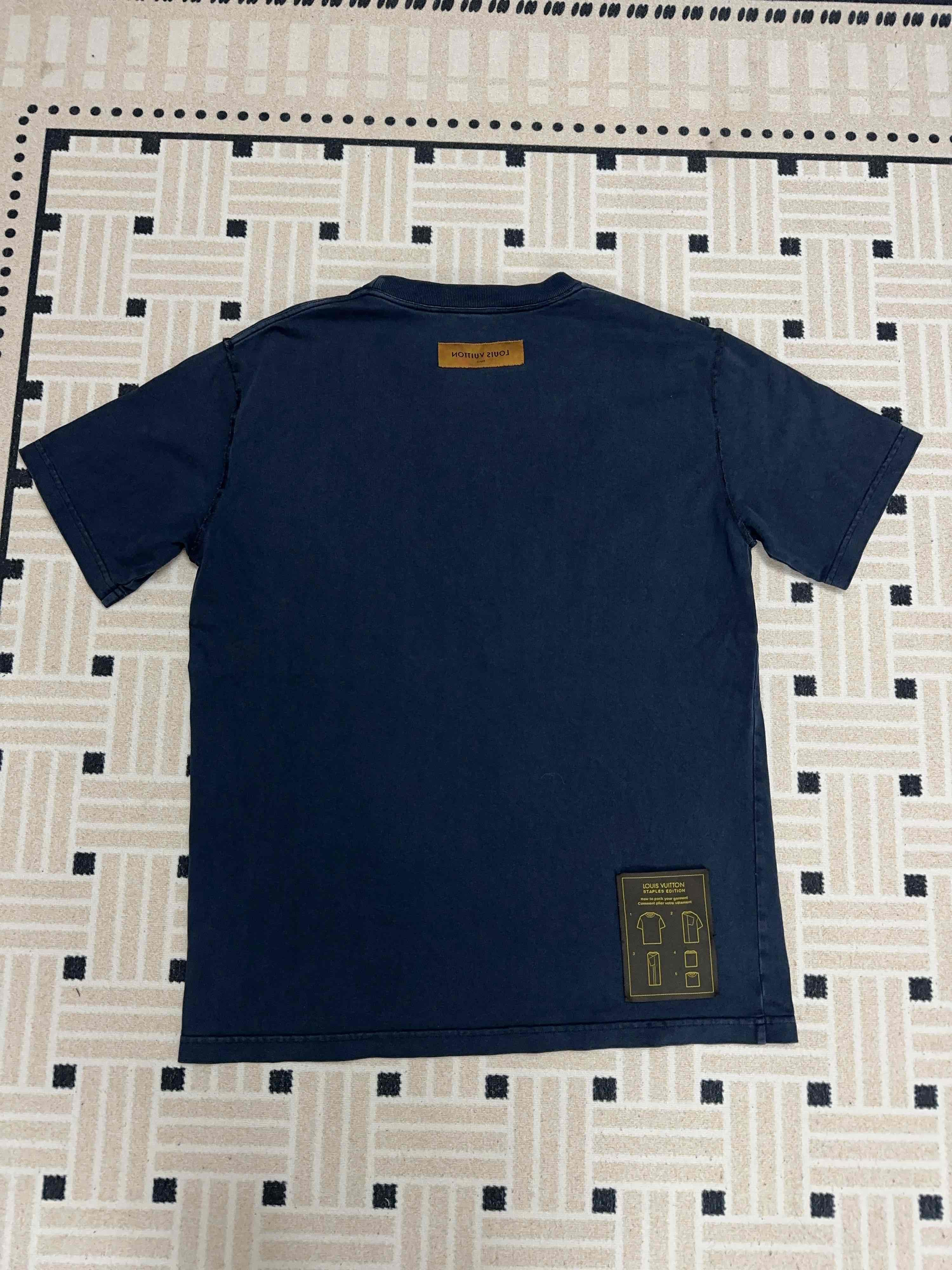 Louis Vuitton Louis Vuitton Staples Edition T-Shirt Size XL Size US XL / EU 56 / 4 - 2 Thumbnail