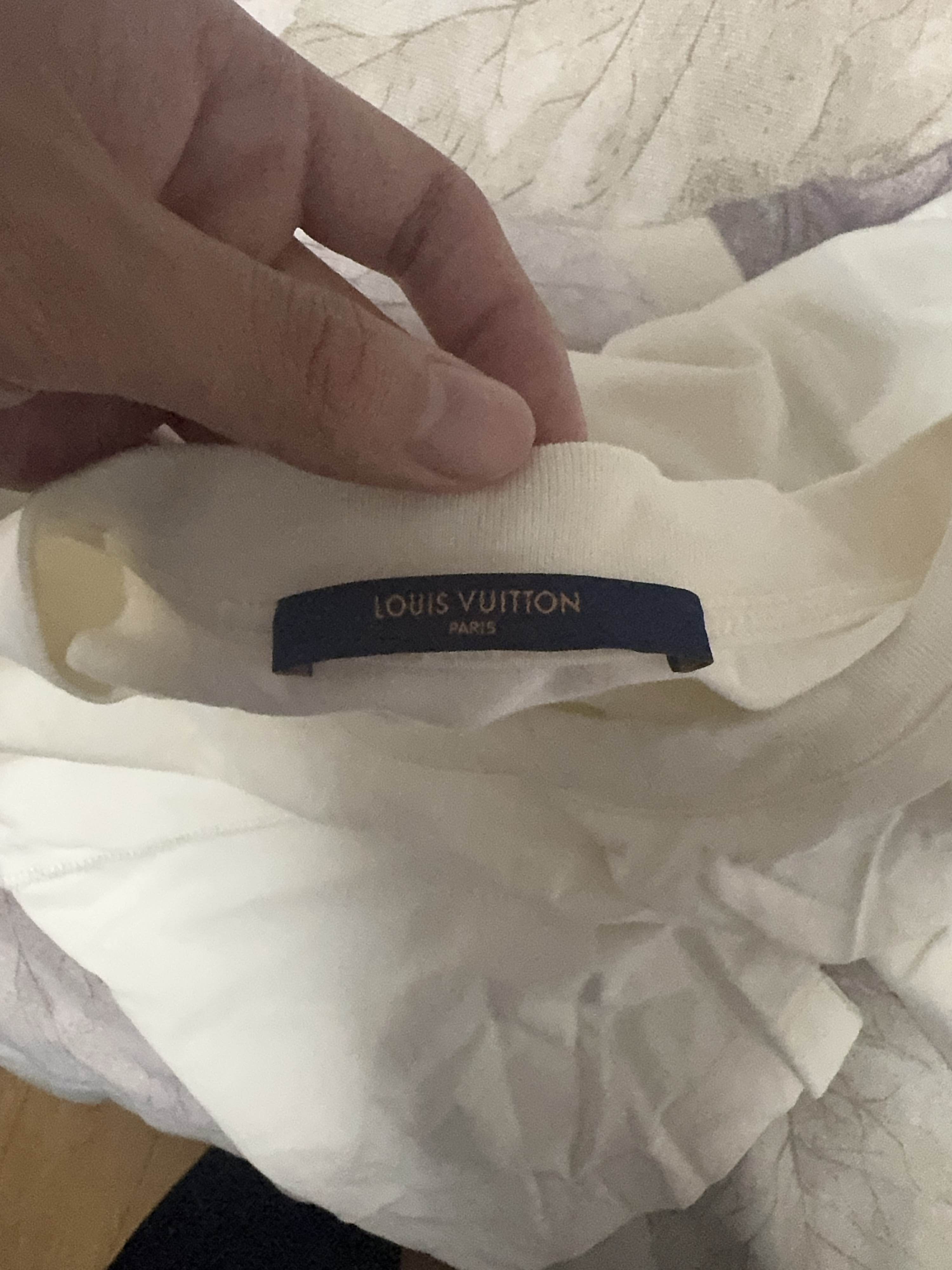 Louis Vuitton Louis Vuitton Graphic Short Sleeve T-Shirt Size XXL Size US XXL / EU 58 / 5 - 3 Thumbnail