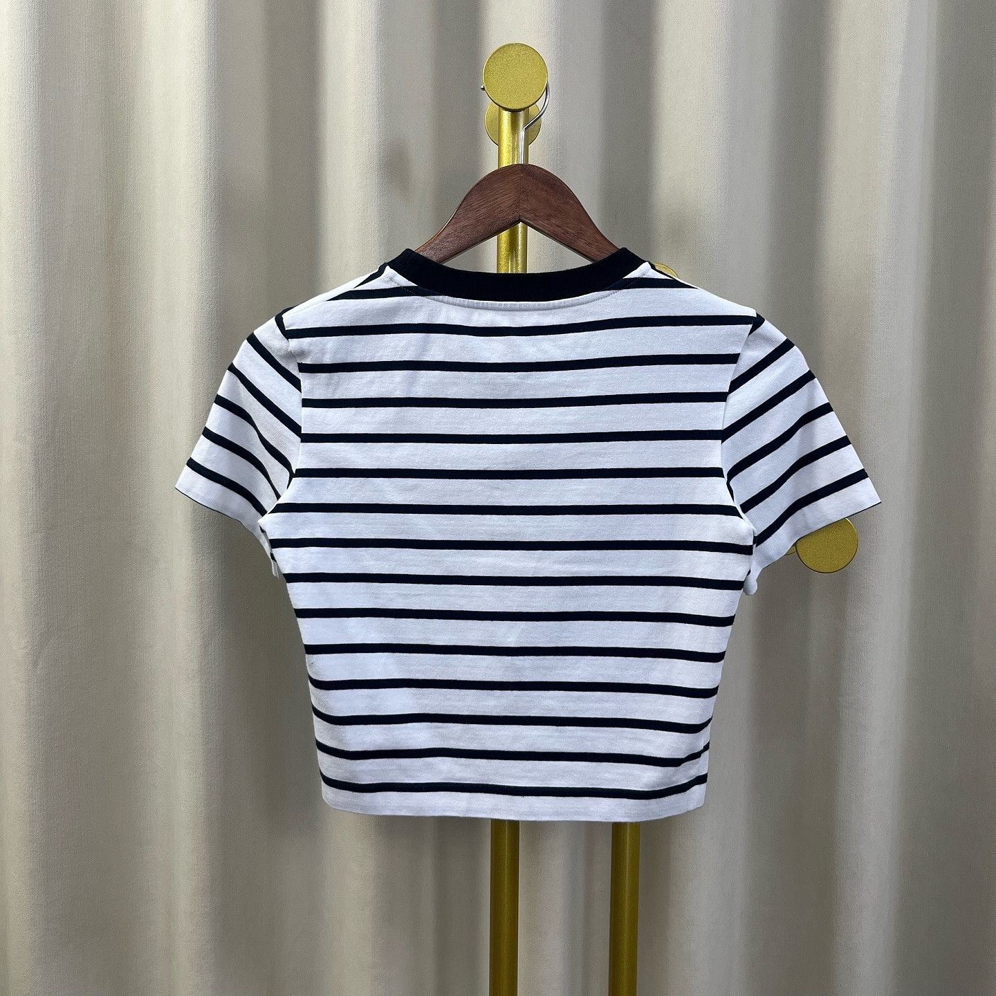 Louis Vuitton Louis Vuitton Striped Graphic T-Shirt Size XS Size XS / US 0-2 / IT 36-38 - 2 Thumbnail