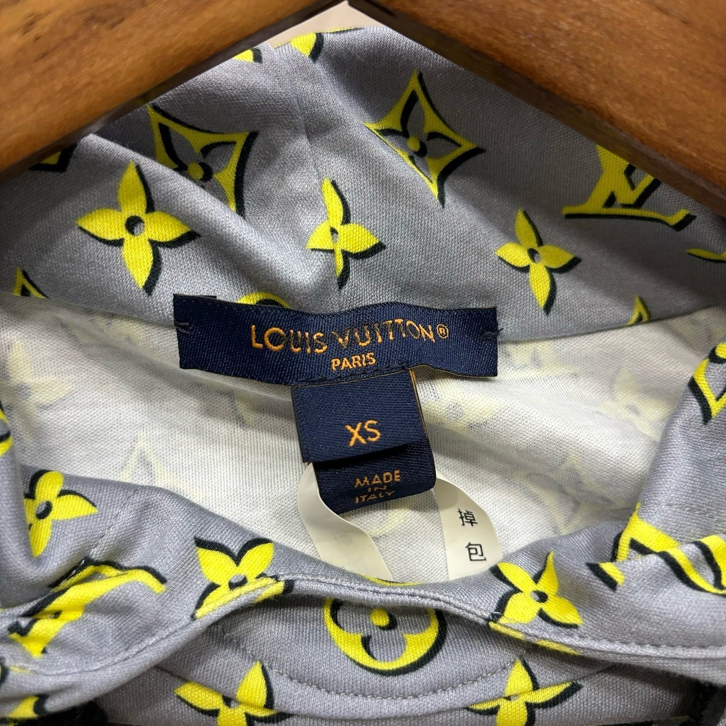 Louis Vuitton Louis Vuitton Monogram Hoodie T-Shirt Size XS Size XS / US 0-2 / IT 36-38 - 3 Thumbnail