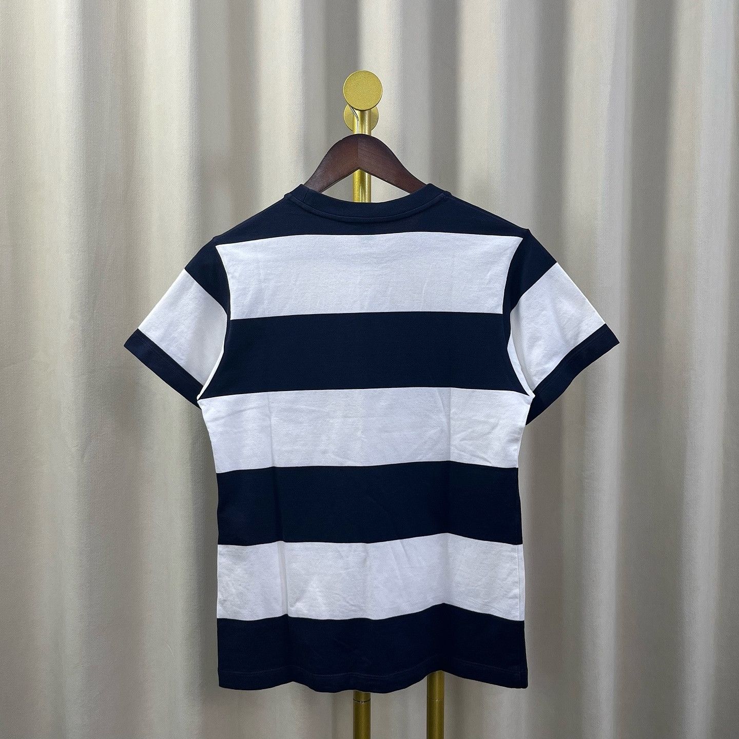 Louis Vuitton Louis Vuitton Monogram Pocket T-Shirt Size M Size M / US 6-8 / IT 42-44 - 2 Thumbnail