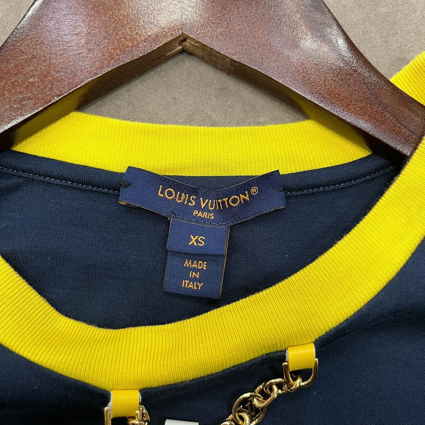 Louis Vuitton Louis Vuitton Logo Print Short Sleeve T-Shirt Size XS Size XS / US 0-2 / IT 36-38 - 3 Thumbnail