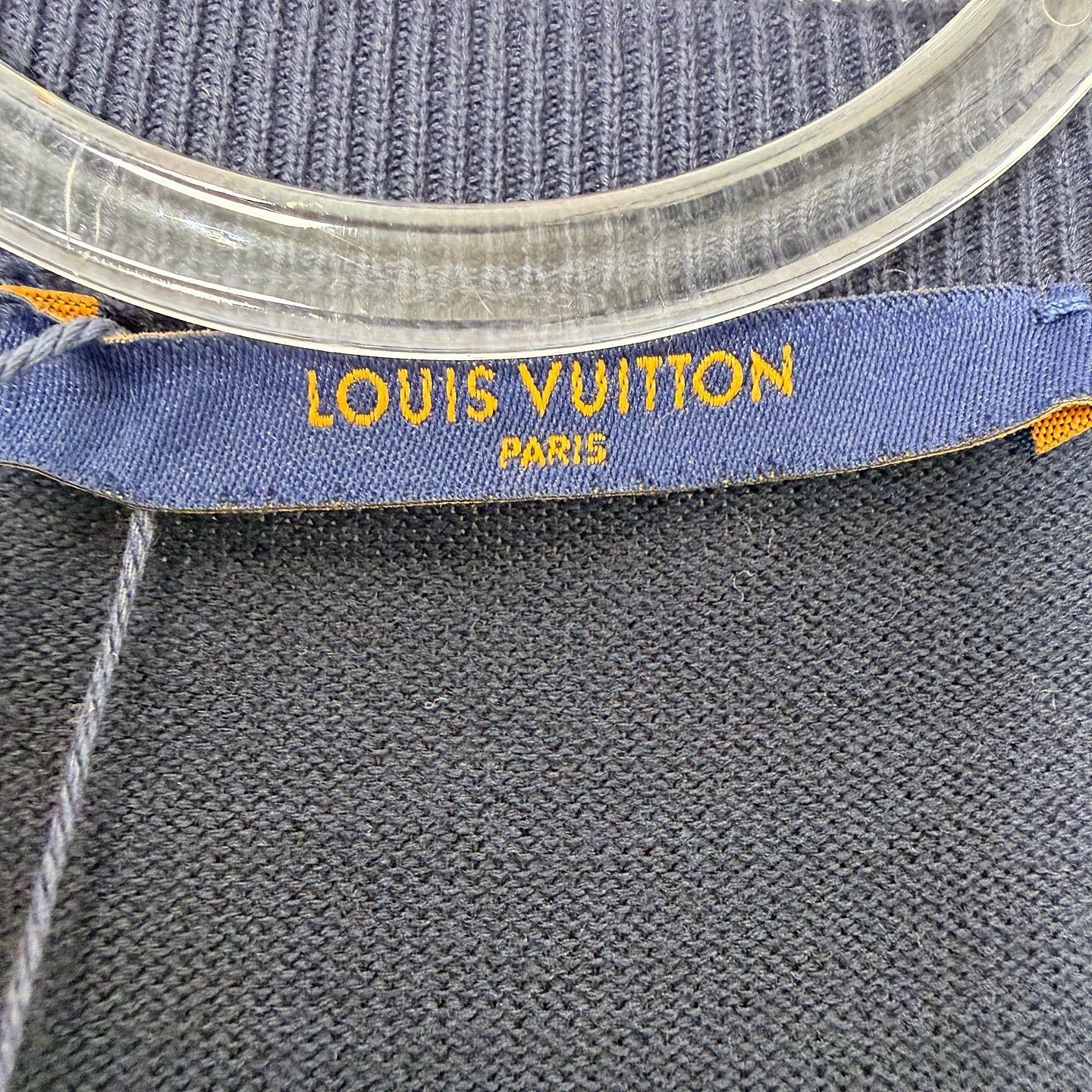 Louis Vuitton Louis Vuitton Monogram Sleeve Knit T-Shirt Size L Size US L / EU 52-54 / 3 - 3 Thumbnail