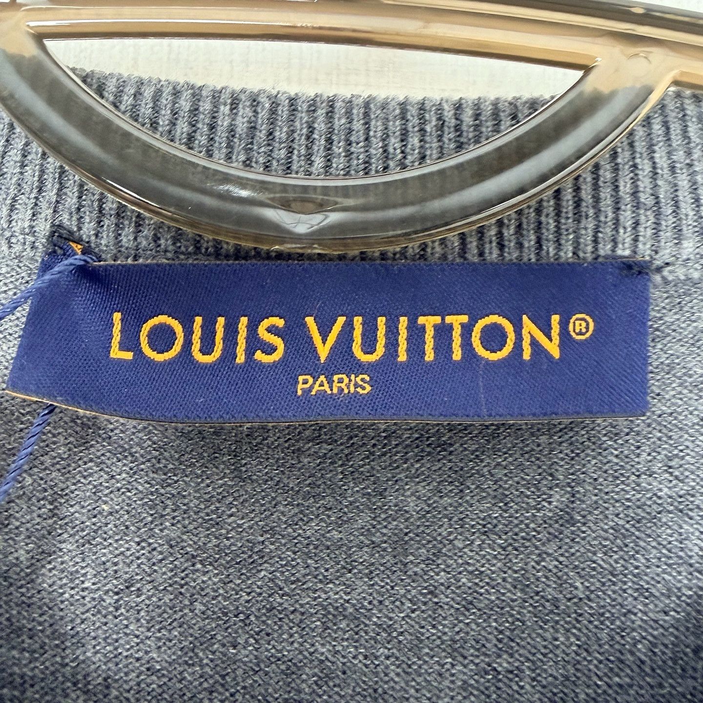 Louis Vuitton Louis Vuitton Paw Logo T-Shirt Gray Size S Size US S / EU 44-46 / 1 - 3 Thumbnail