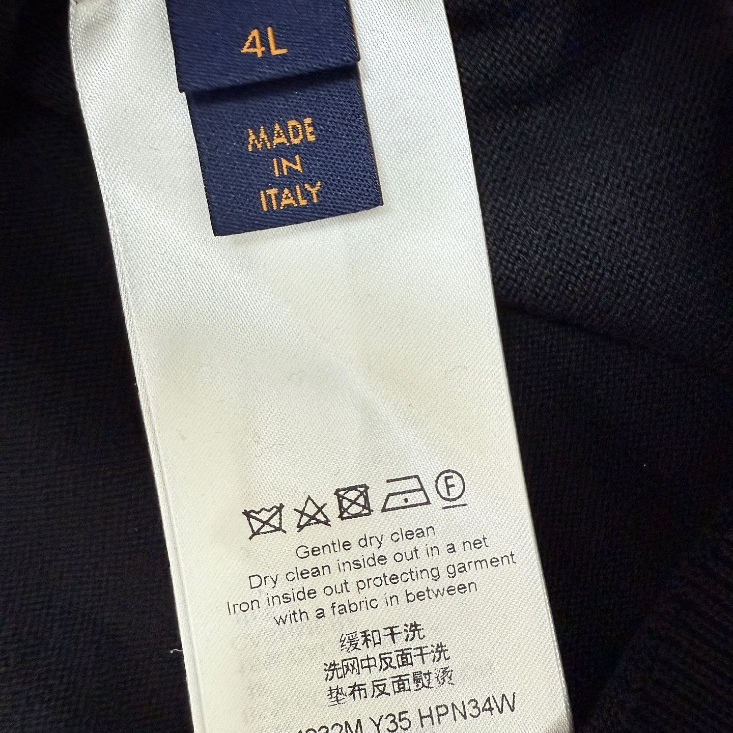 Louis Vuitton Louis Vuitton LV Logo Polo Shirt Size XL Size US XL / EU 56 / 4 - 4 Thumbnail