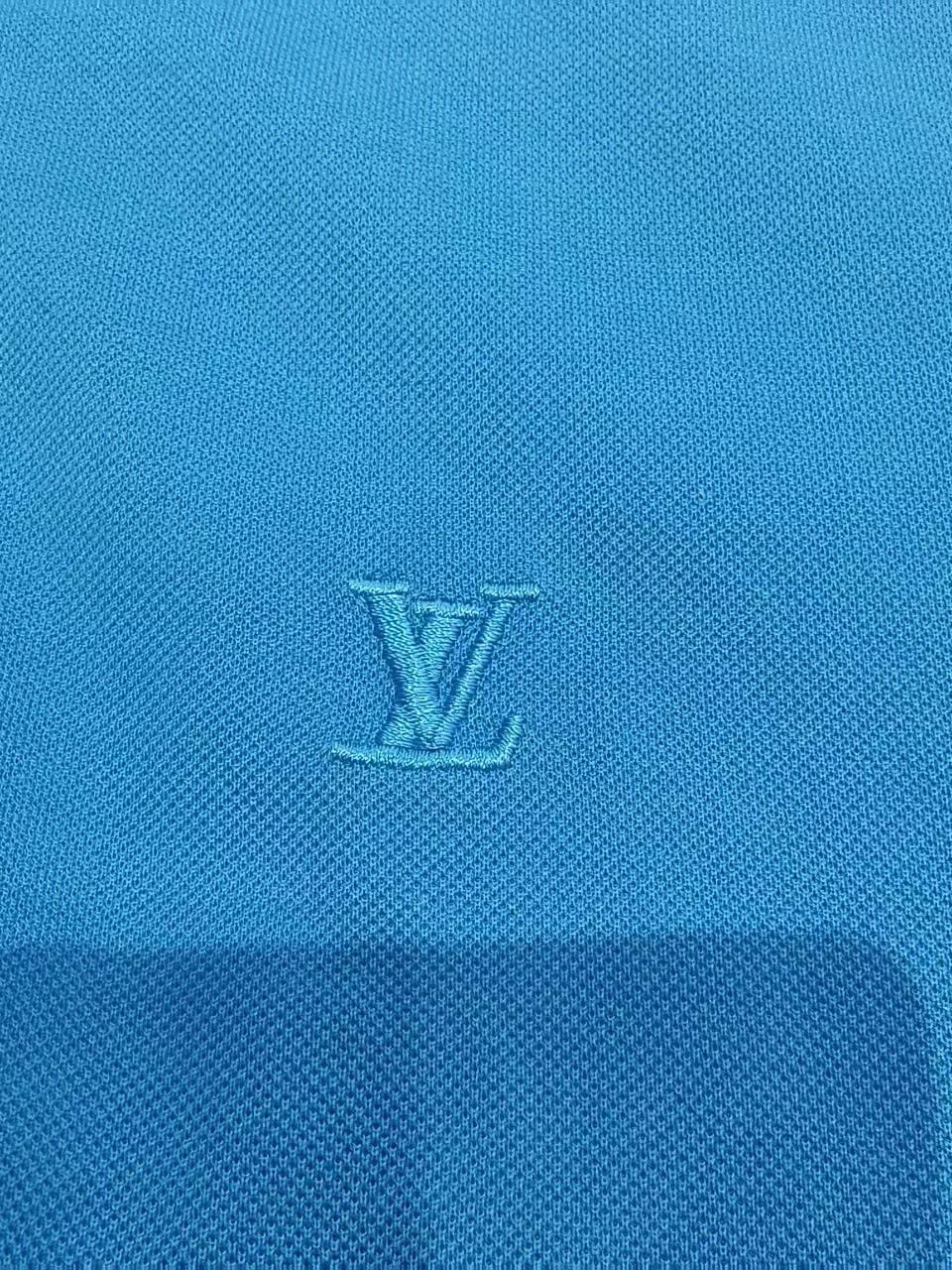 Louis Vuitton Louis Vuitton Embroidered LV Logo Polo Shirt XS Size US XS / EU 42 / 0 - 5 Thumbnail