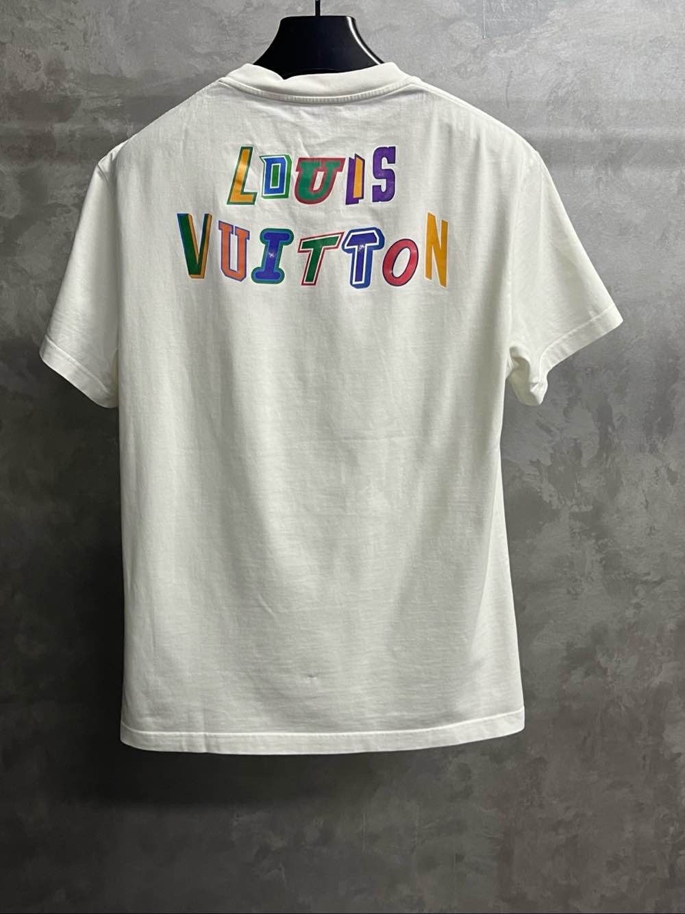 Louis Vuitton Louis Vuitton x NBA Logo T-Shirt Size S Size US S / EU 44-46 / 1 - 2 Thumbnail