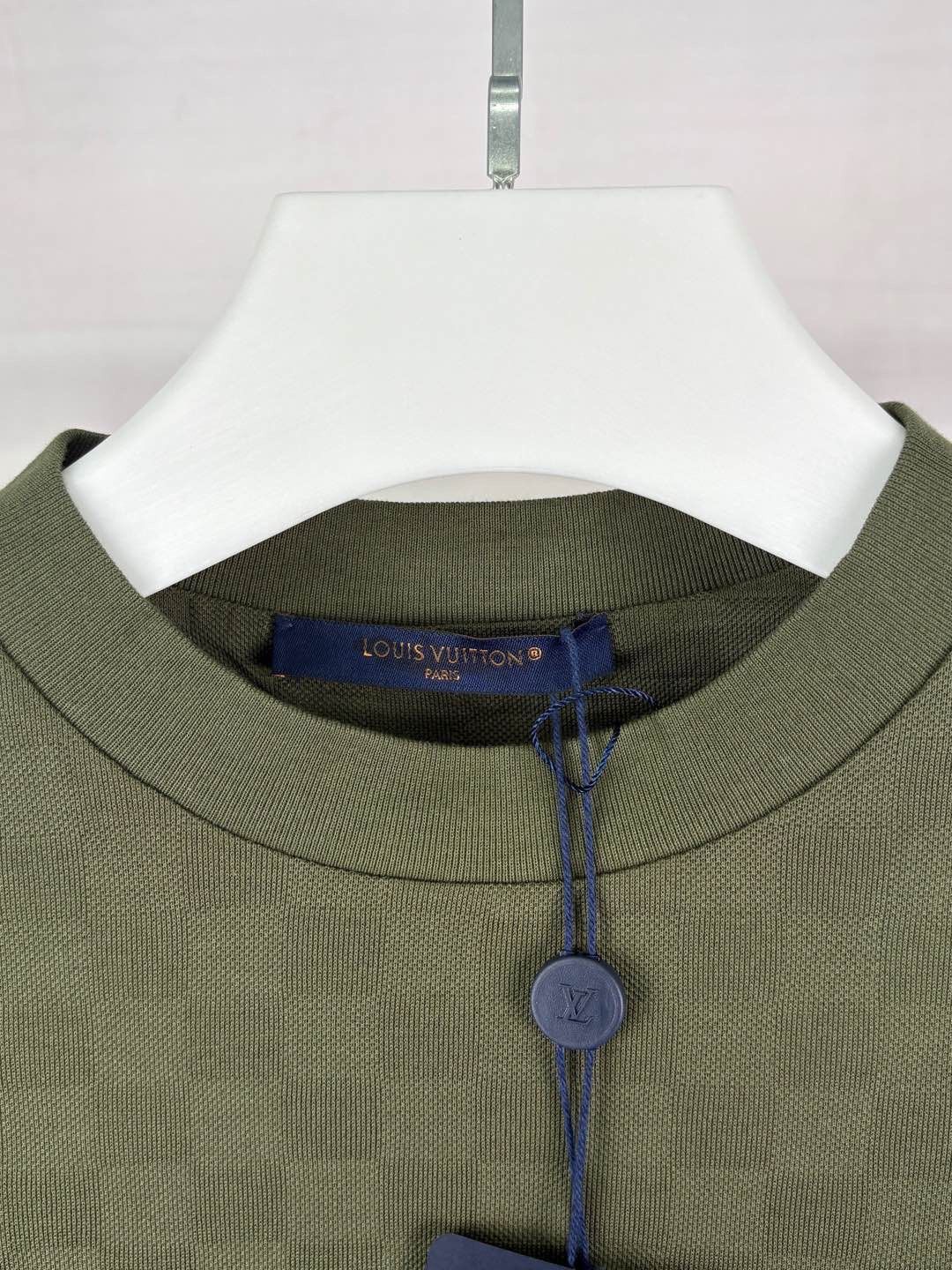Louis Vuitton Louis Vuitton Embroidered Logo T-Shirt Size S Size US S / EU 44-46 / 1 - 6 Thumbnail