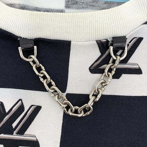 Louis Vuitton Louis Vuitton Checkered Logo Chain T-Shirt Size M Size US M / EU 48-50 / 2 - 7 Thumbnail