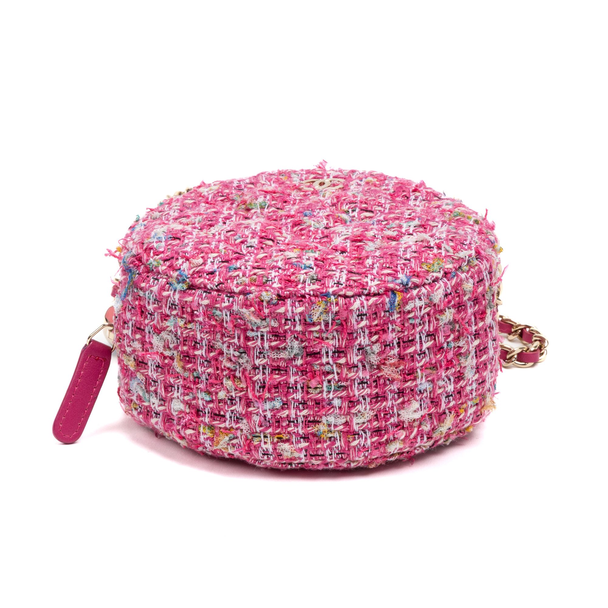 Chanel Round Chain Clutch Crossbody Mini Size ONE SIZE - 6 Thumbnail