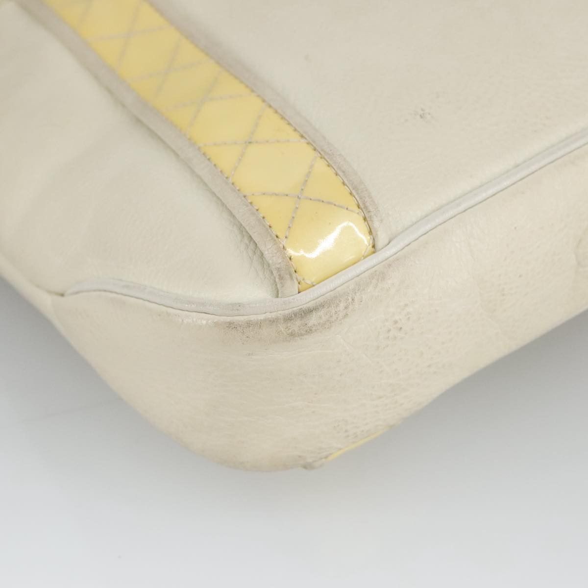 Burberry Burberry Vintage Leather Size ONE SIZE - 12 Thumbnail