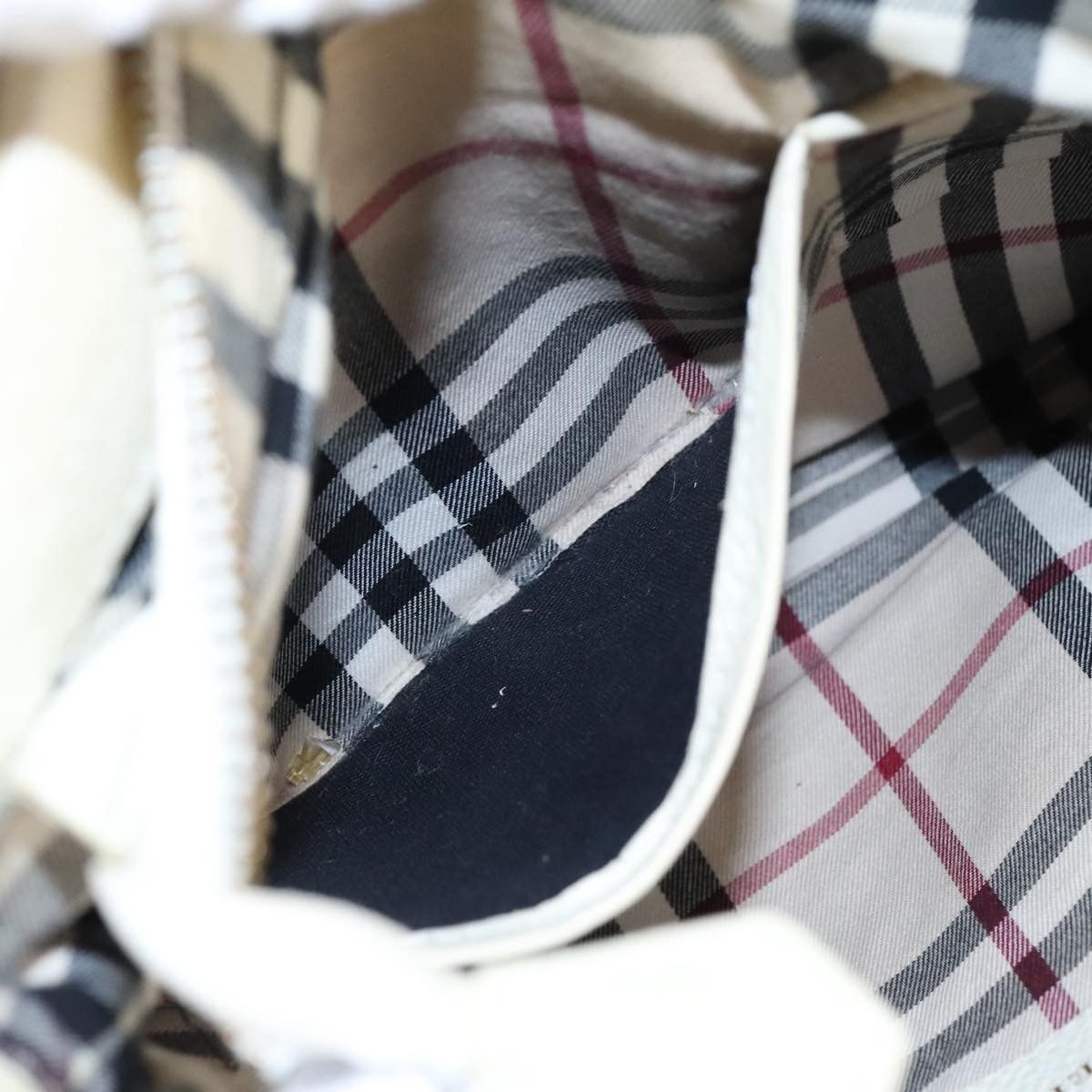Burberry Burberry Vintage Leather Size ONE SIZE - 22 Thumbnail