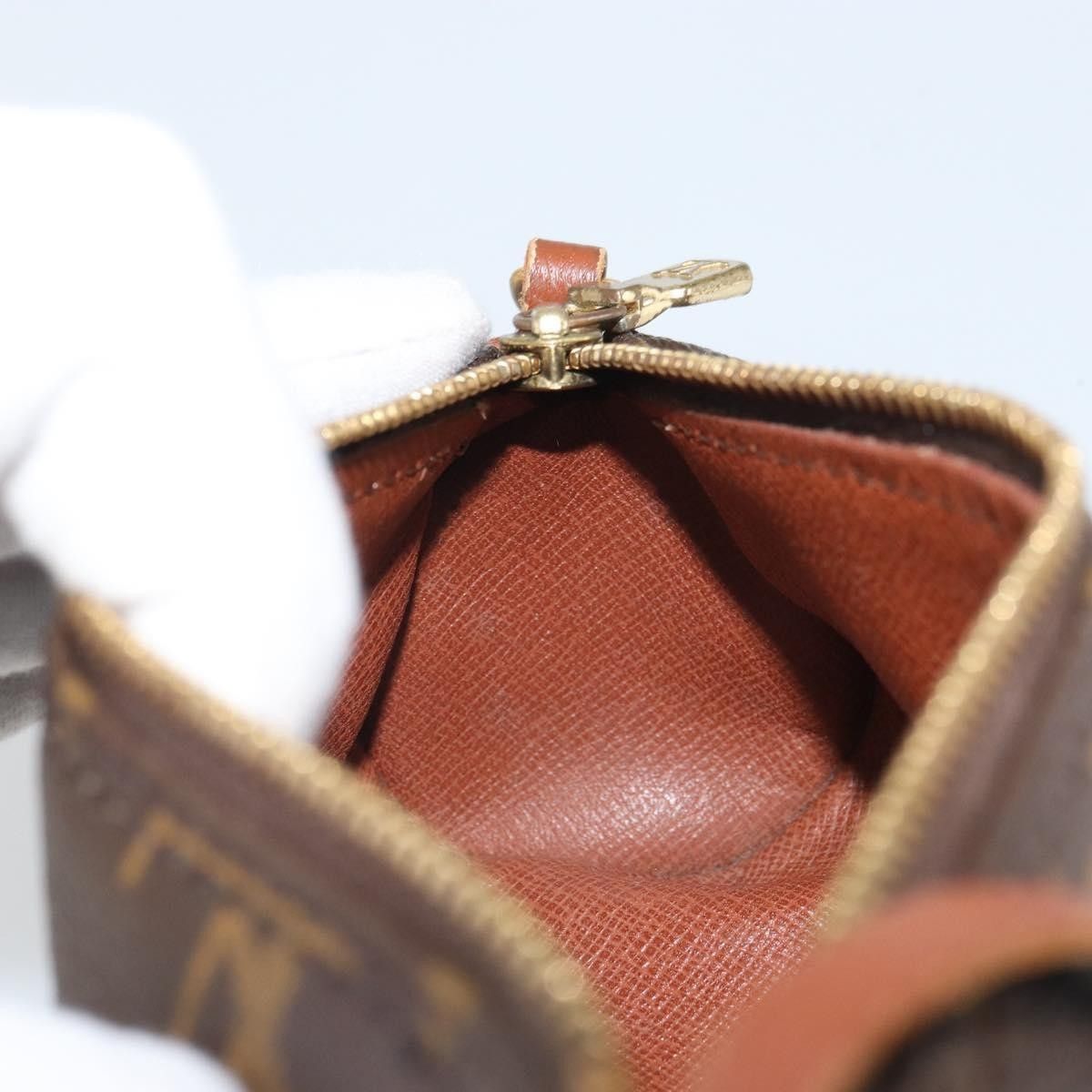 Louis Vuitton Louis Vuitton Papillon Pochette Monogram Canvas Size ONE SIZE - 16 Thumbnail