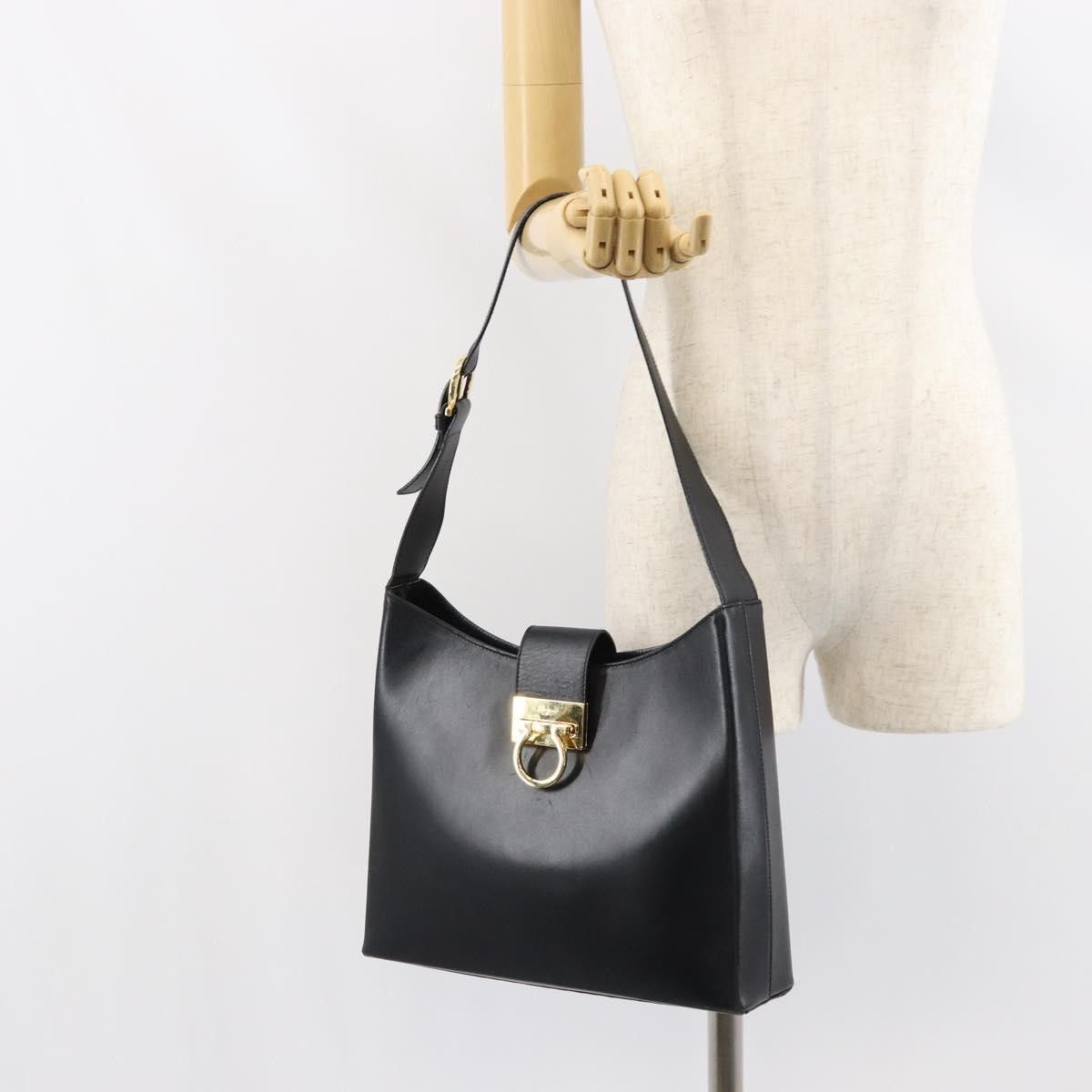 Salvatore Ferragamo Salvatore Ferragamo Gancio Flap Hobo Leather Size ONE SIZE - 13 Thumbnail