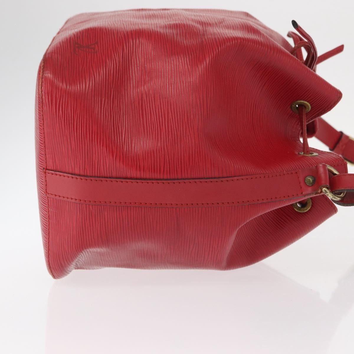 Louis Vuitton Louis Vuitton Petit Noe Epi Leather Size ONE SIZE - 3 Thumbnail