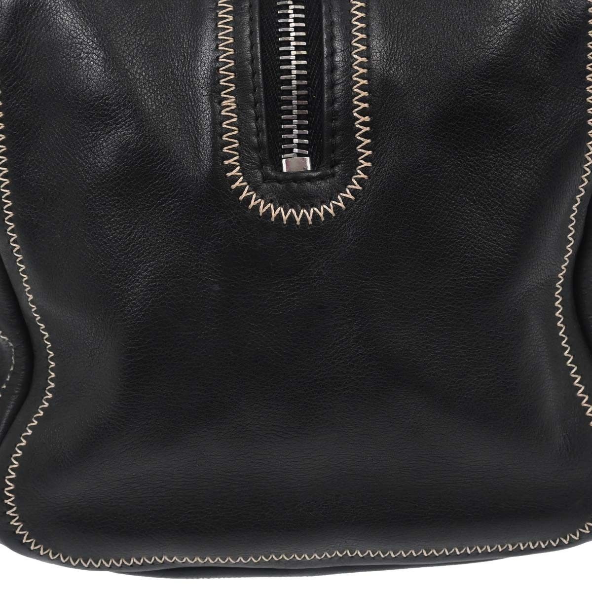 Chanel Chanel CC Bowler Leather Size ONE SIZE - 13 Thumbnail