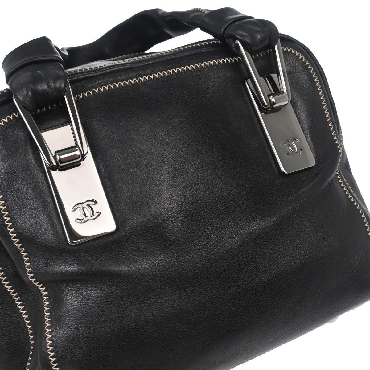 Chanel Chanel CC Bowler Leather Size ONE SIZE - 6 Thumbnail