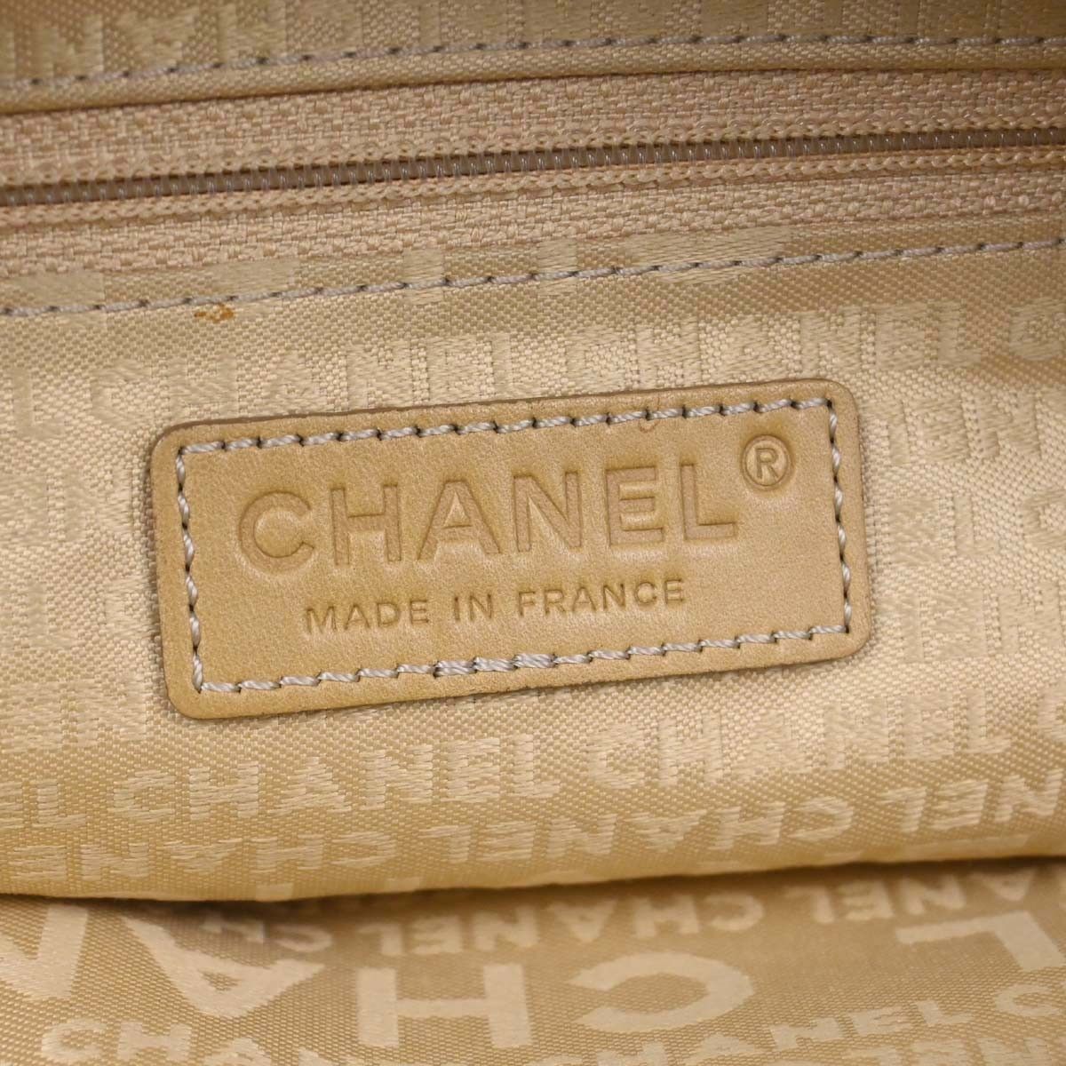 Chanel Chanel CC Bowler Leather Size ONE SIZE - 4 Thumbnail