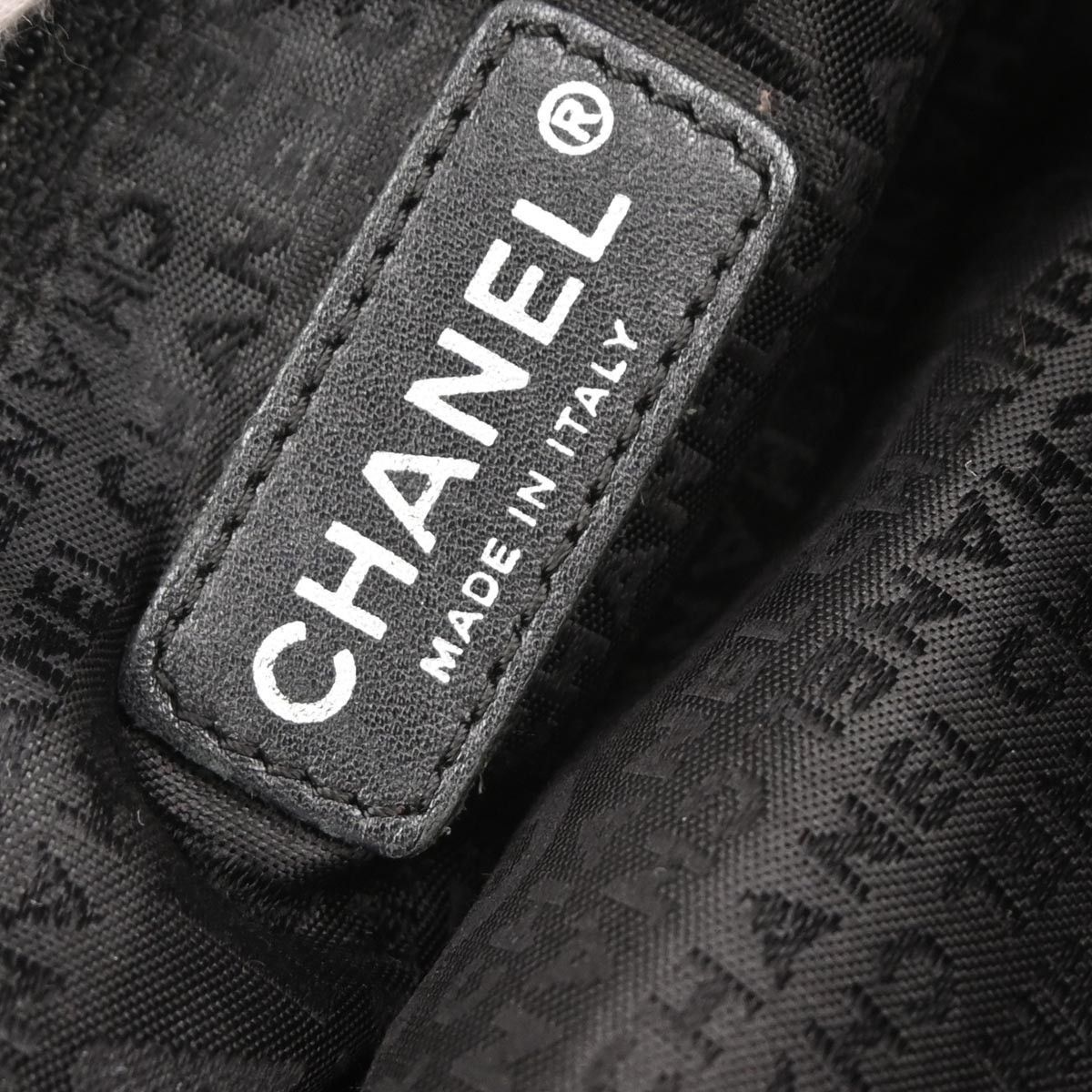 Chanel Chanel Pulley Camera Bag Perforated Caviar Size ONE SIZE - 4 Thumbnail