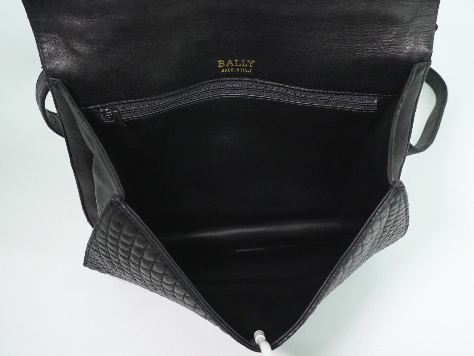 Bally Bally Vintage Quilted Leather Size ONE SIZE - 3 Thumbnail
