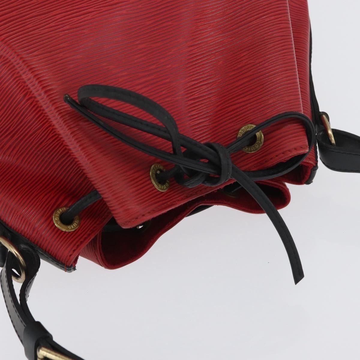 Louis Vuitton Louis Vuitton Bicolor Petit Noe Epi Leather Size ONE SIZE - 13 Thumbnail