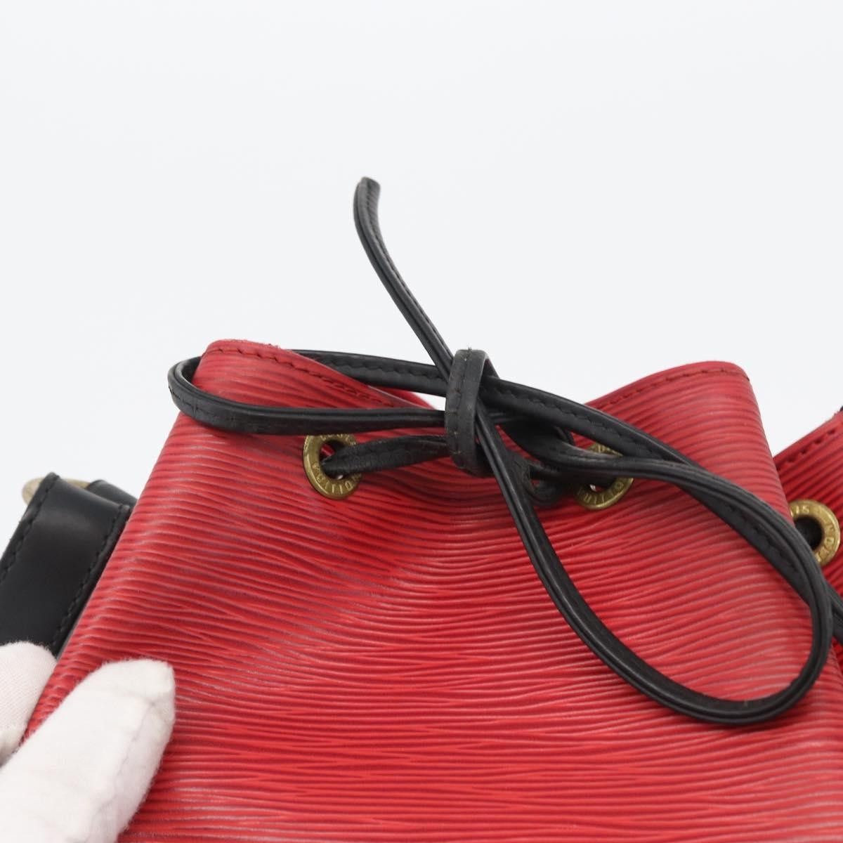 Louis Vuitton Louis Vuitton Bicolor Petit Noe Epi Leather Size ONE SIZE - 16 Thumbnail