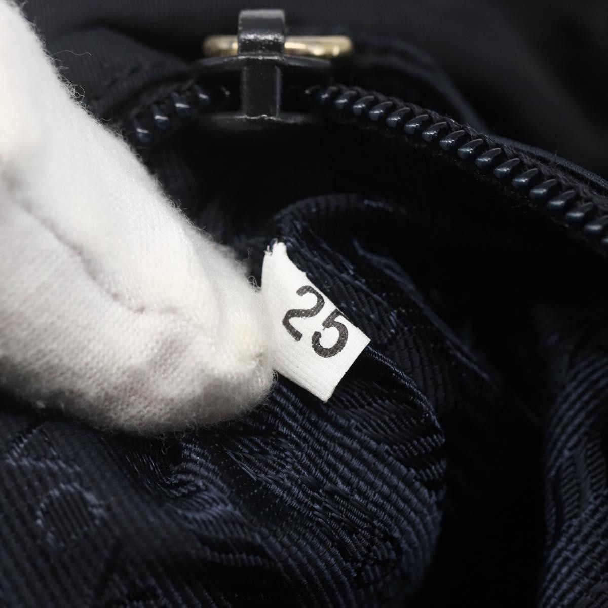 Prada Prada Vintage Shoulder Bag Tessuto Size ONE SIZE - 7 Thumbnail