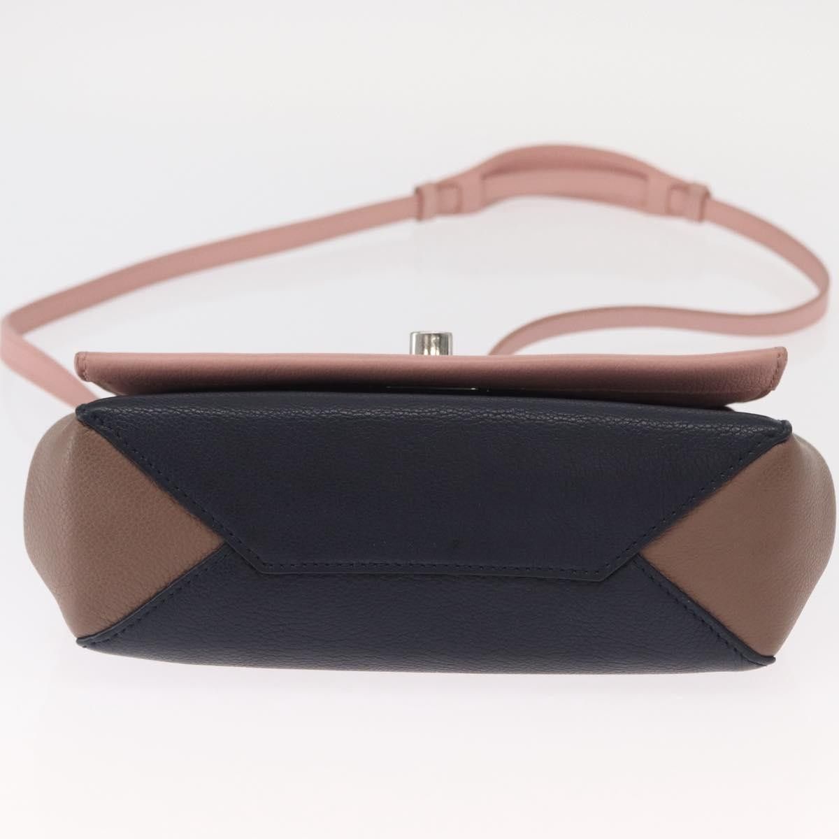 Louis Vuitton Louis Vuitton Lockme II Leather Size ONE SIZE - 16 Thumbnail