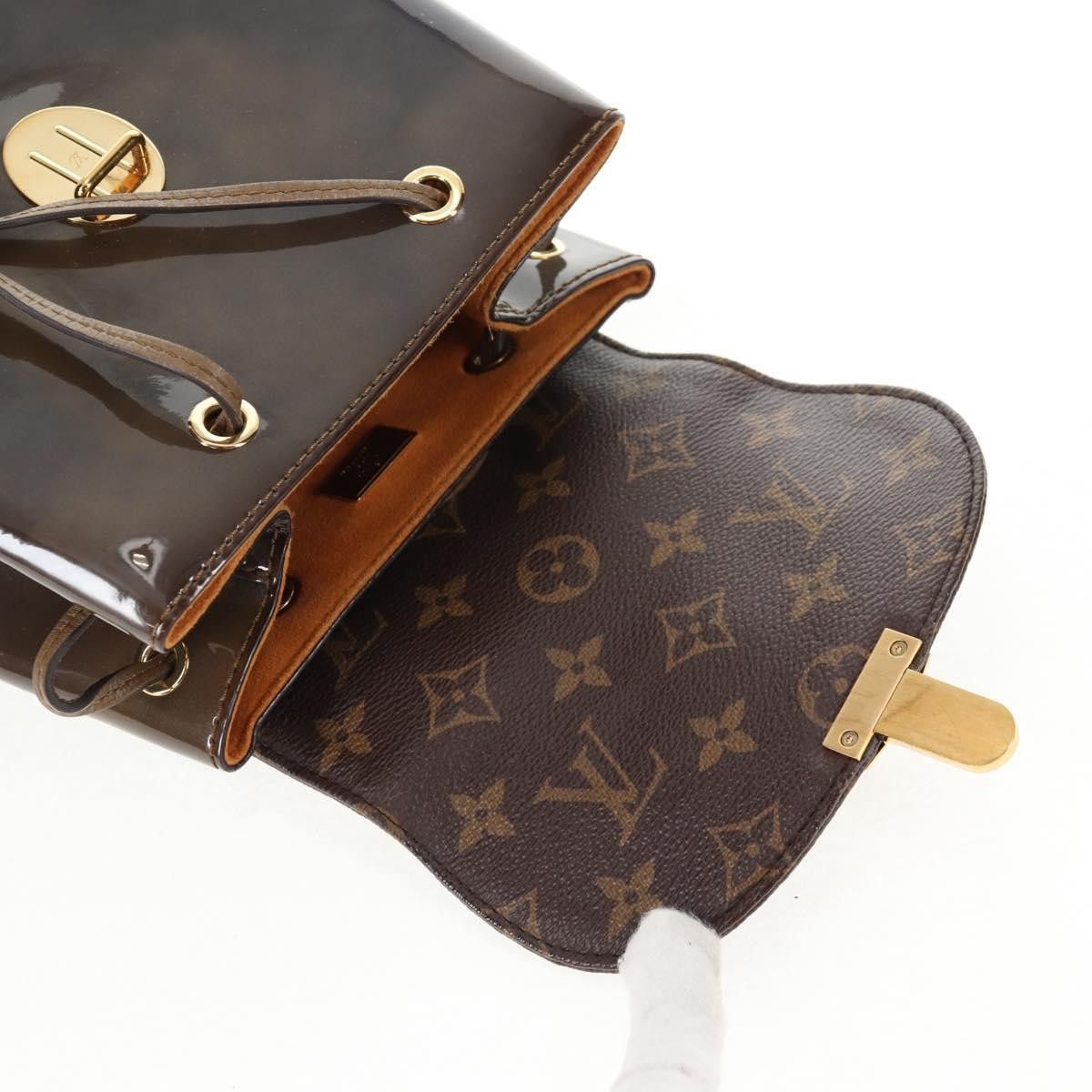 Louis Vuitton Louis Vuitton Hot Springs Vernis with Monogram Canvas Size ONE SIZE - 15 Thumbnail