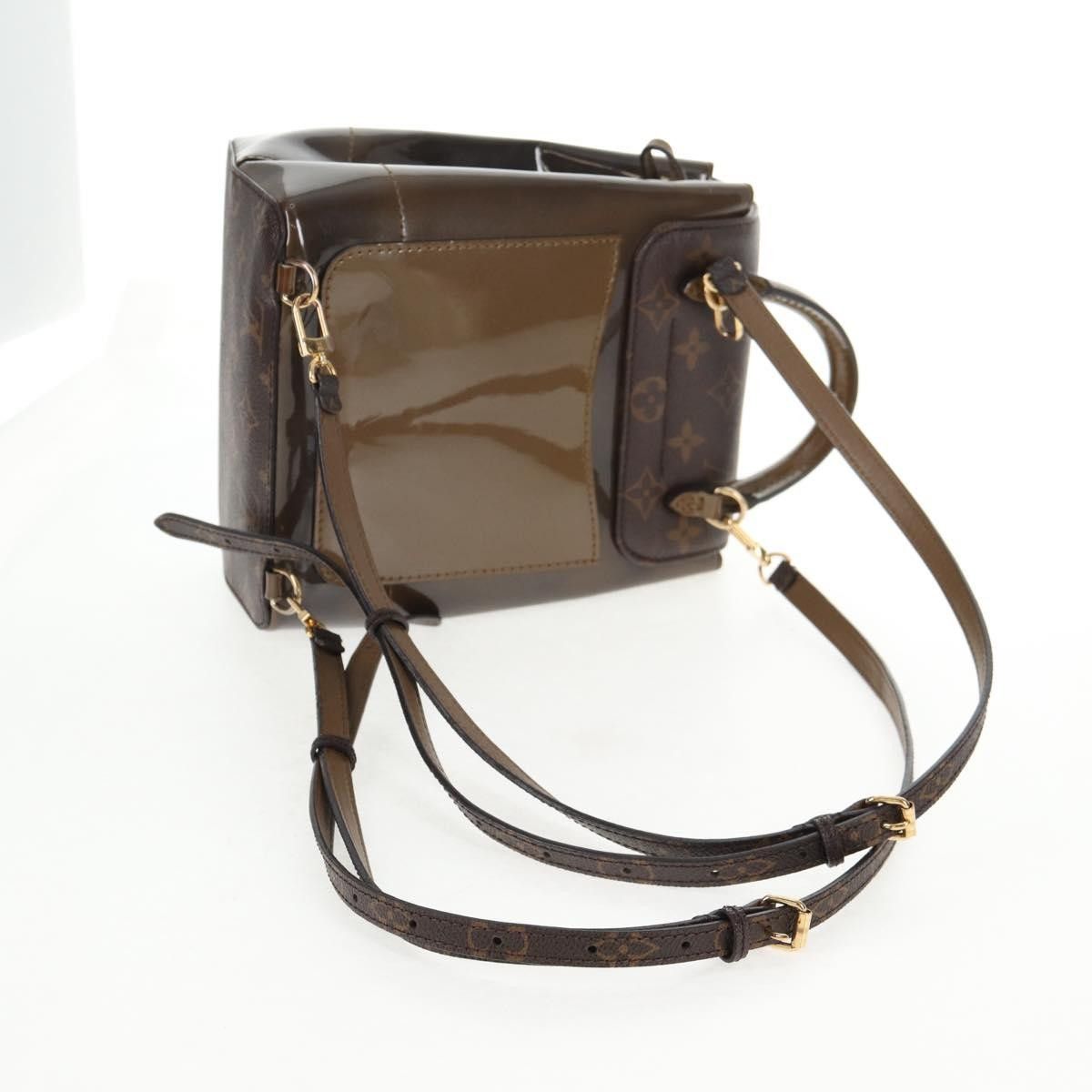 Louis Vuitton Louis Vuitton Hot Springs Vernis with Monogram Canvas Size ONE SIZE - 8 Thumbnail