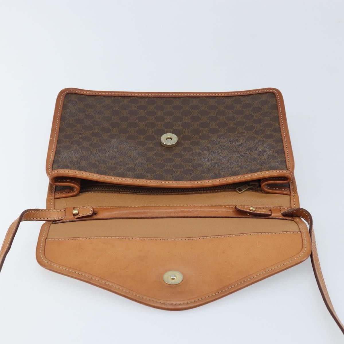 Celine Celine Vintage Macadam Circle Logo Canvas and Leather Size ONE SIZE - 19 Thumbnail