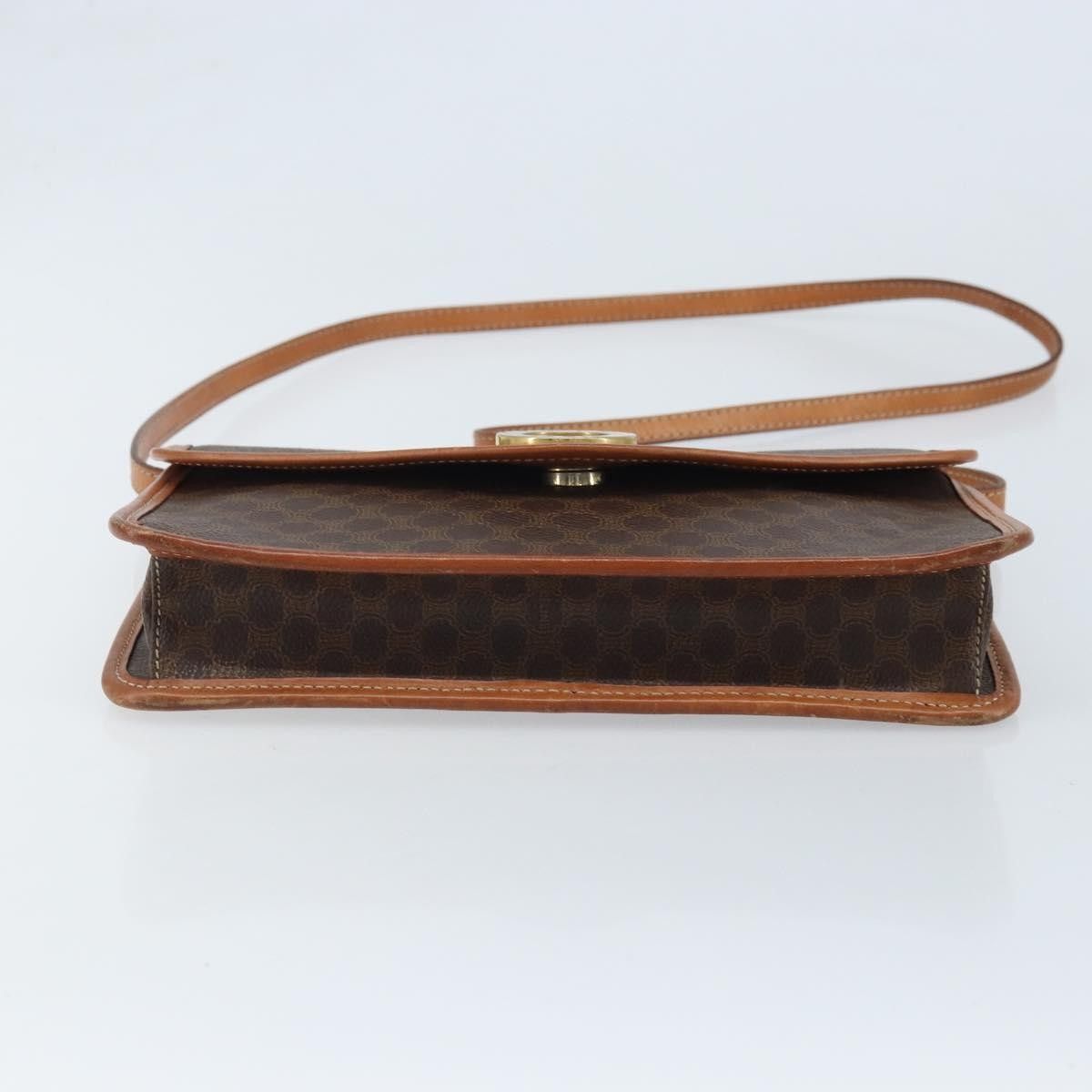 Celine Celine Vintage Macadam Circle Logo Canvas and Leather Size ONE SIZE - 18 Thumbnail