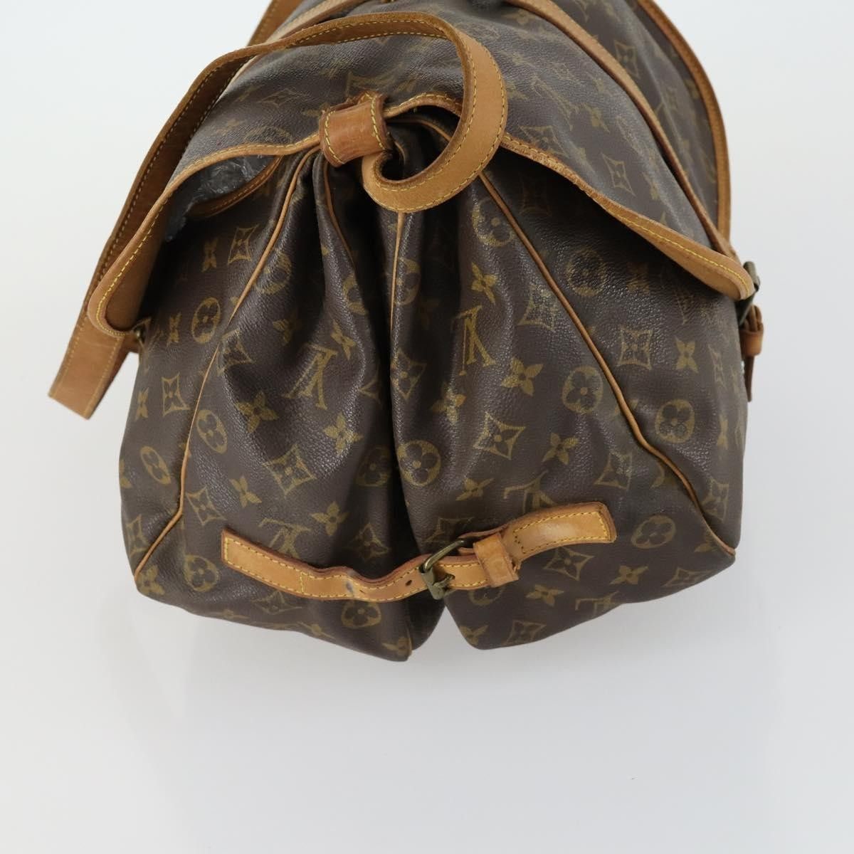 Louis Vuitton Louis Vuitton Saumur Handbag Monogram Canvas Size ONE SIZE - 3 Thumbnail