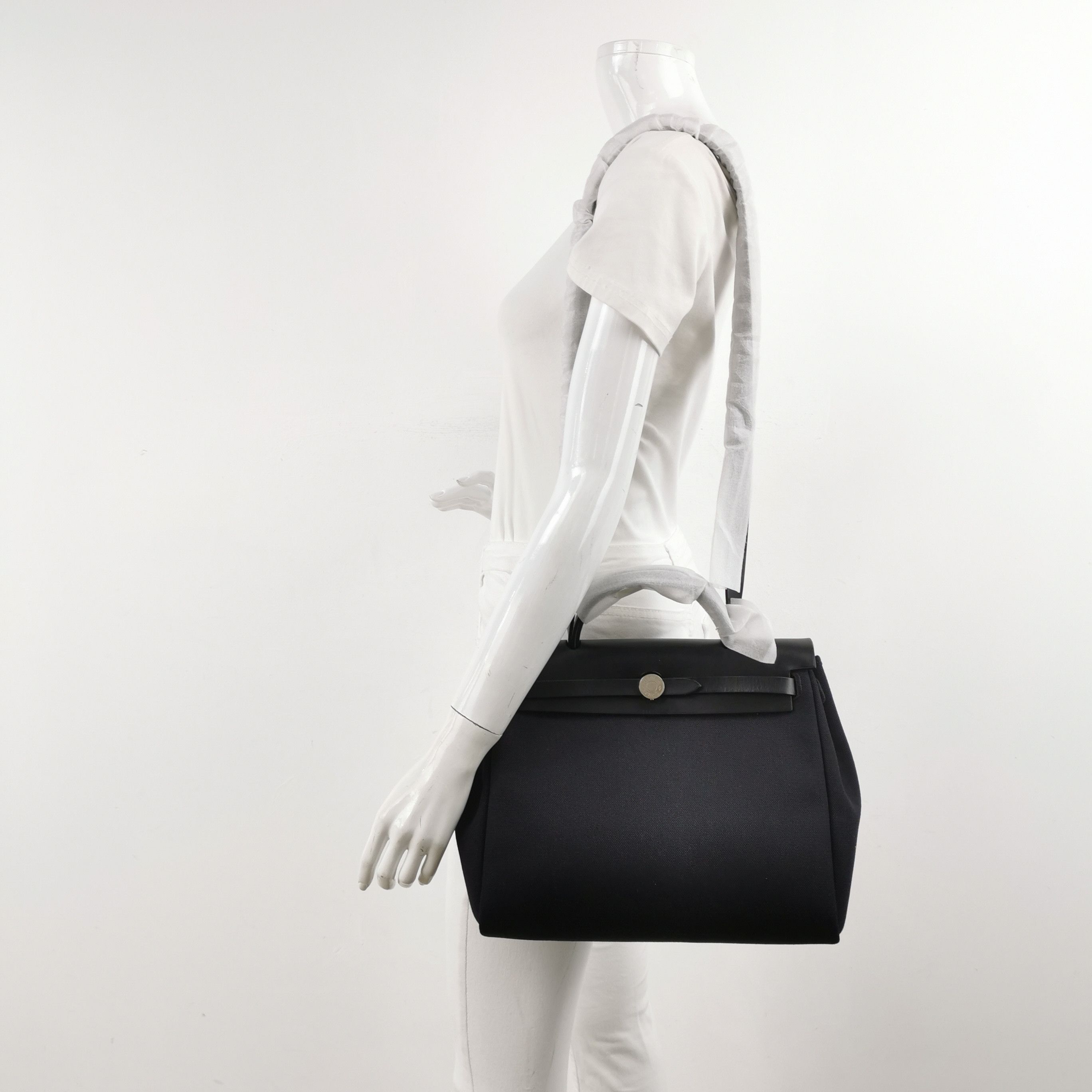 Hermes Hermes Women os Shoulder Bags Size ONE SIZE - 2 Thumbnail