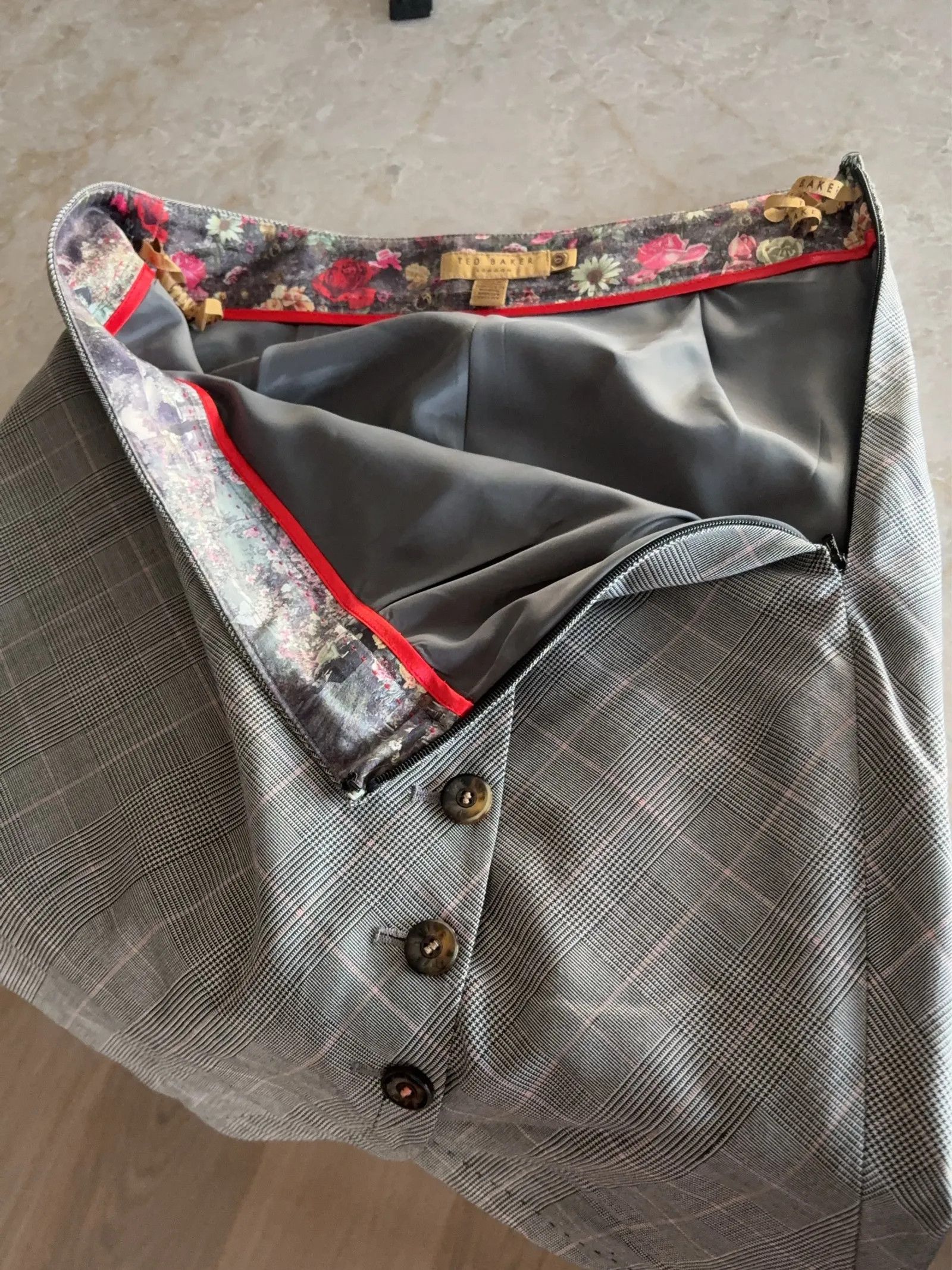Ted Baker Ted Baker Skirt Size 25" / US 0 / IT 36 - 4 Thumbnail