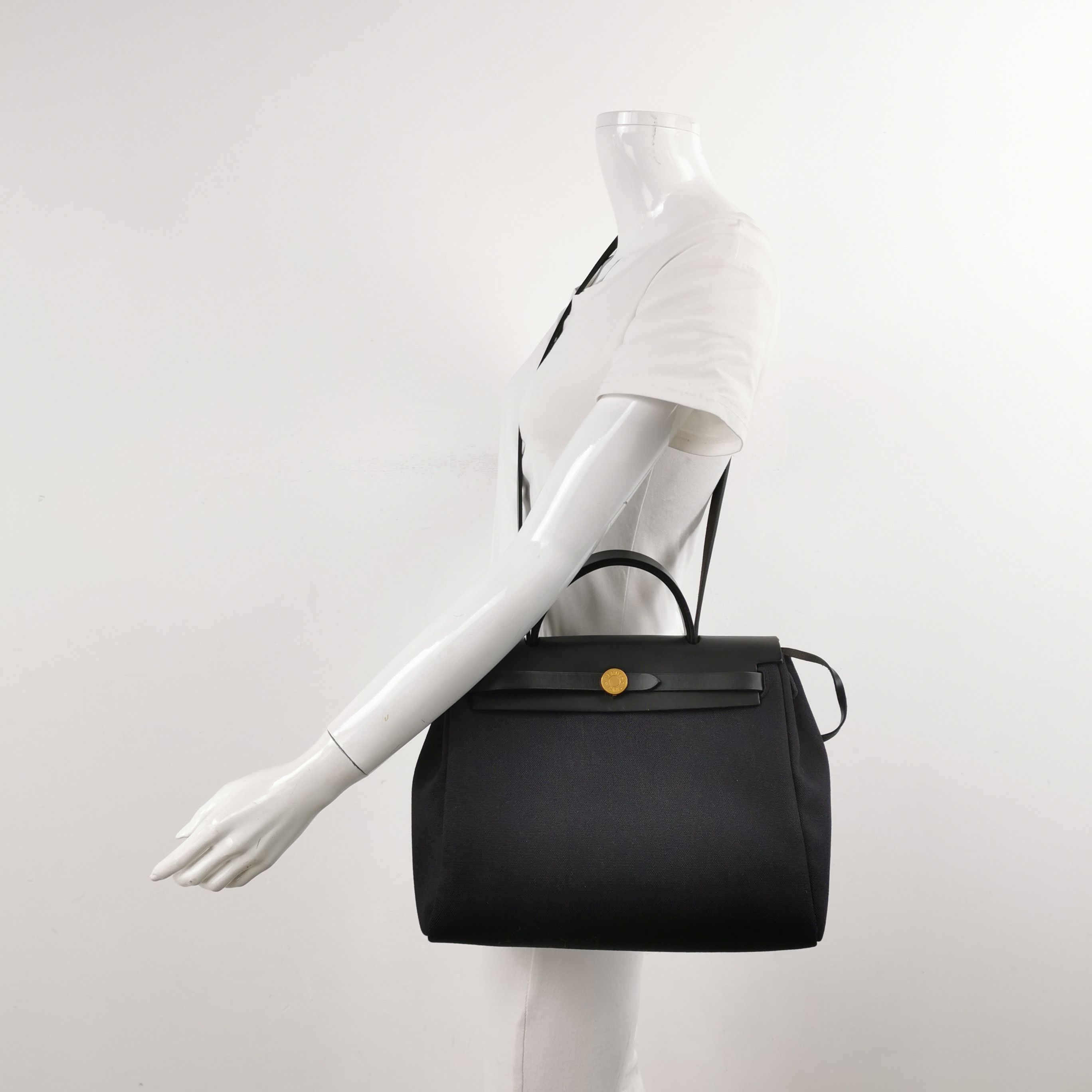 Hermes Hermes Women os Shoulder Bags Size ONE SIZE - 2 Thumbnail