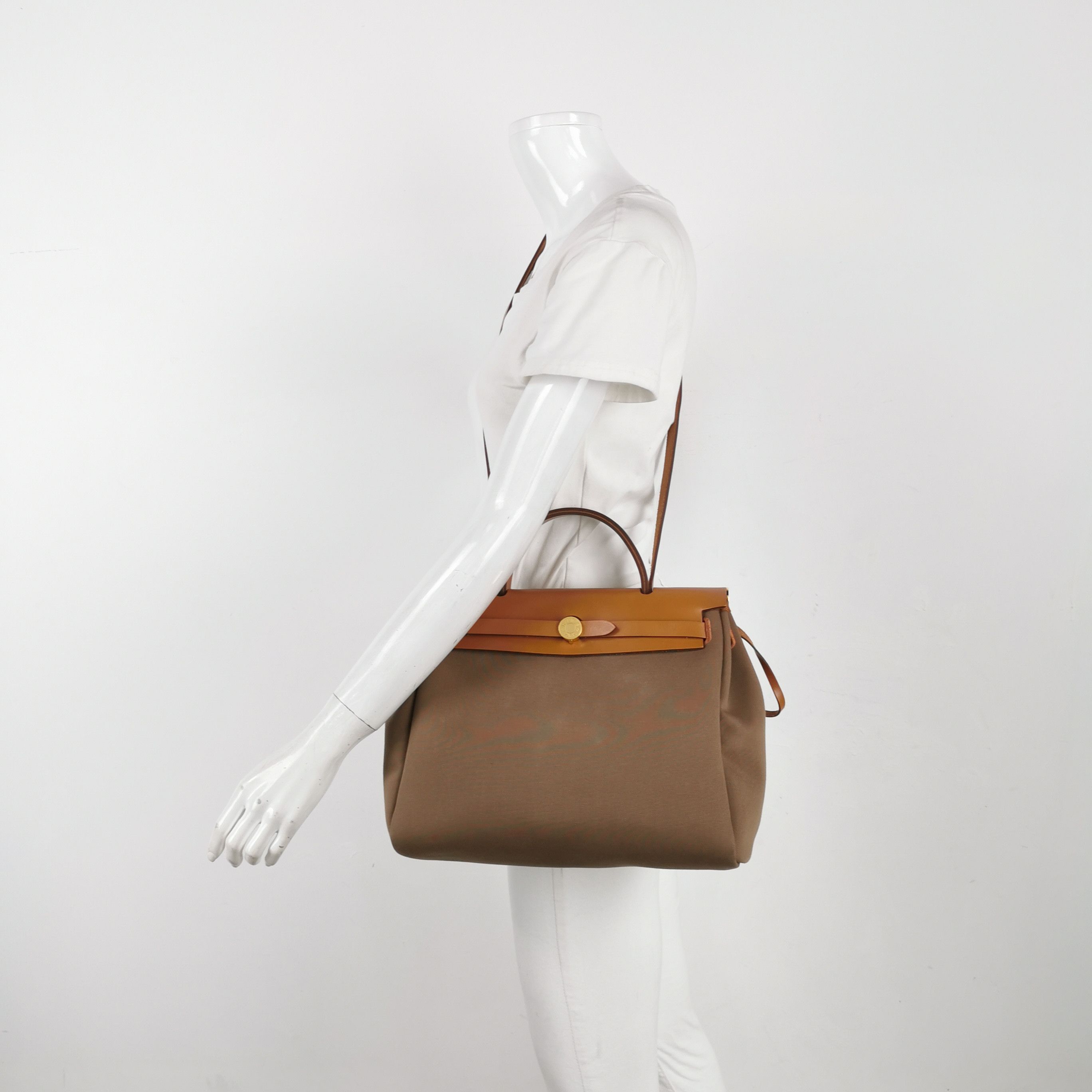 Hermes Hermes Women os Shoulder Bags Size ONE SIZE - 2 Thumbnail