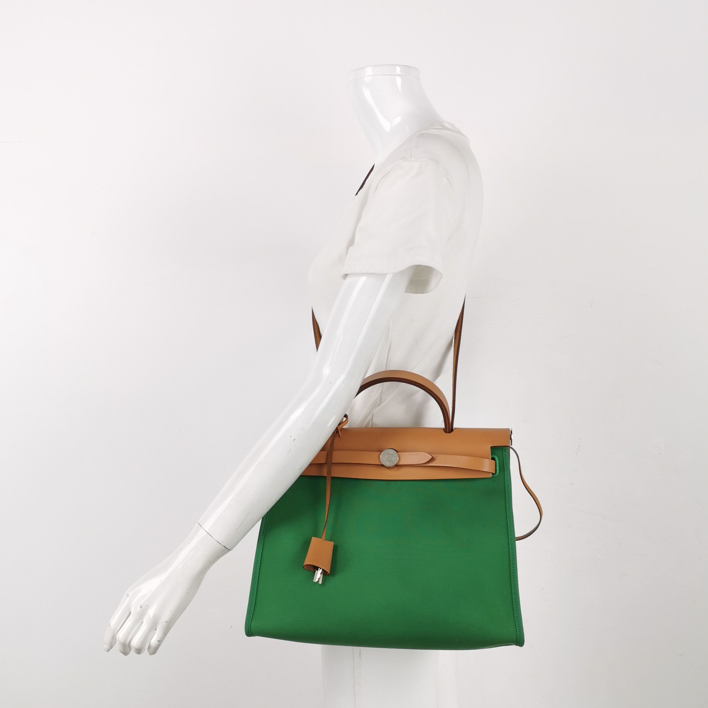 Hermes Hermes Women os Shoulder Bags Size ONE SIZE - 2 Thumbnail