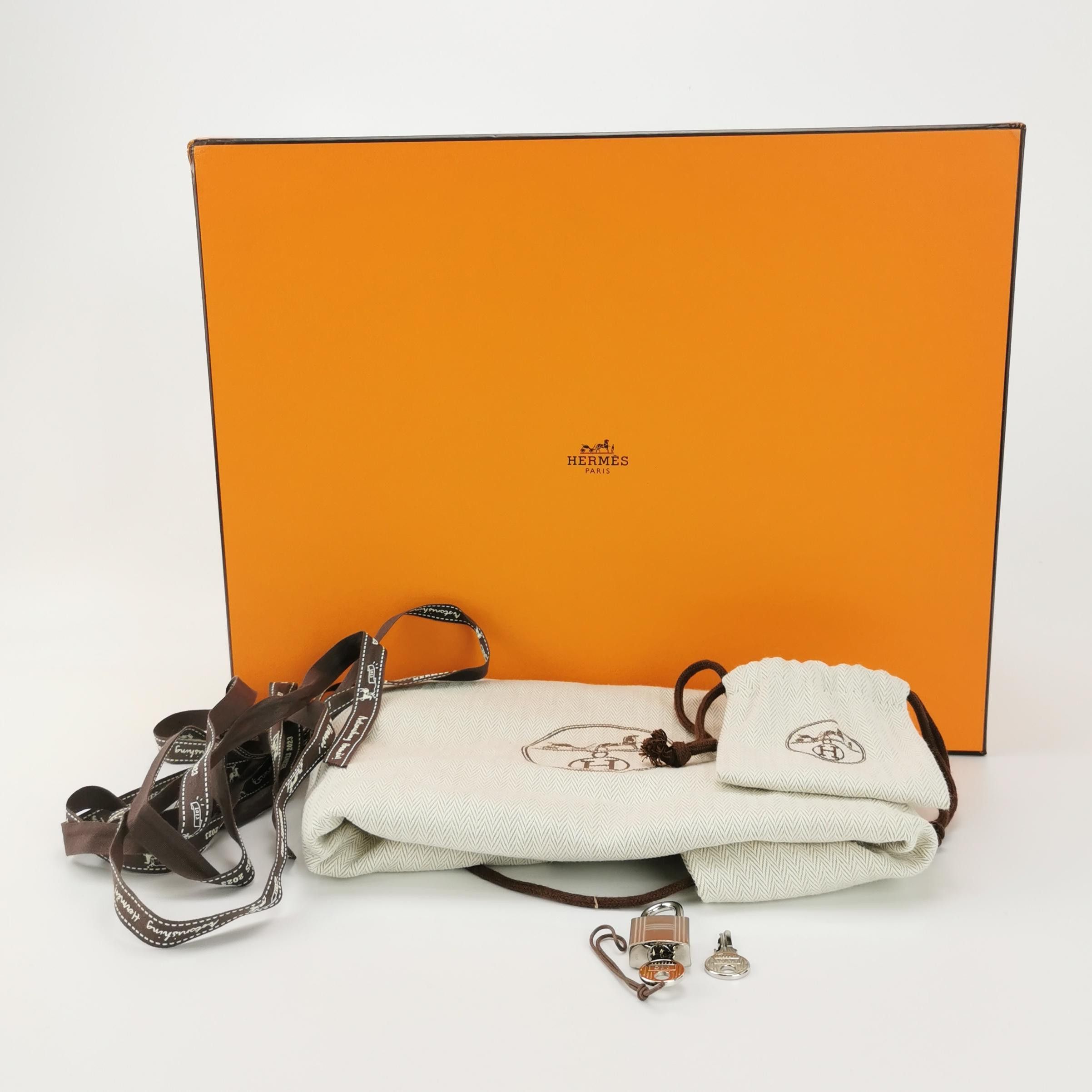 Hermes Hermes Women os Tote Bags Size ONE SIZE - 9 Thumbnail