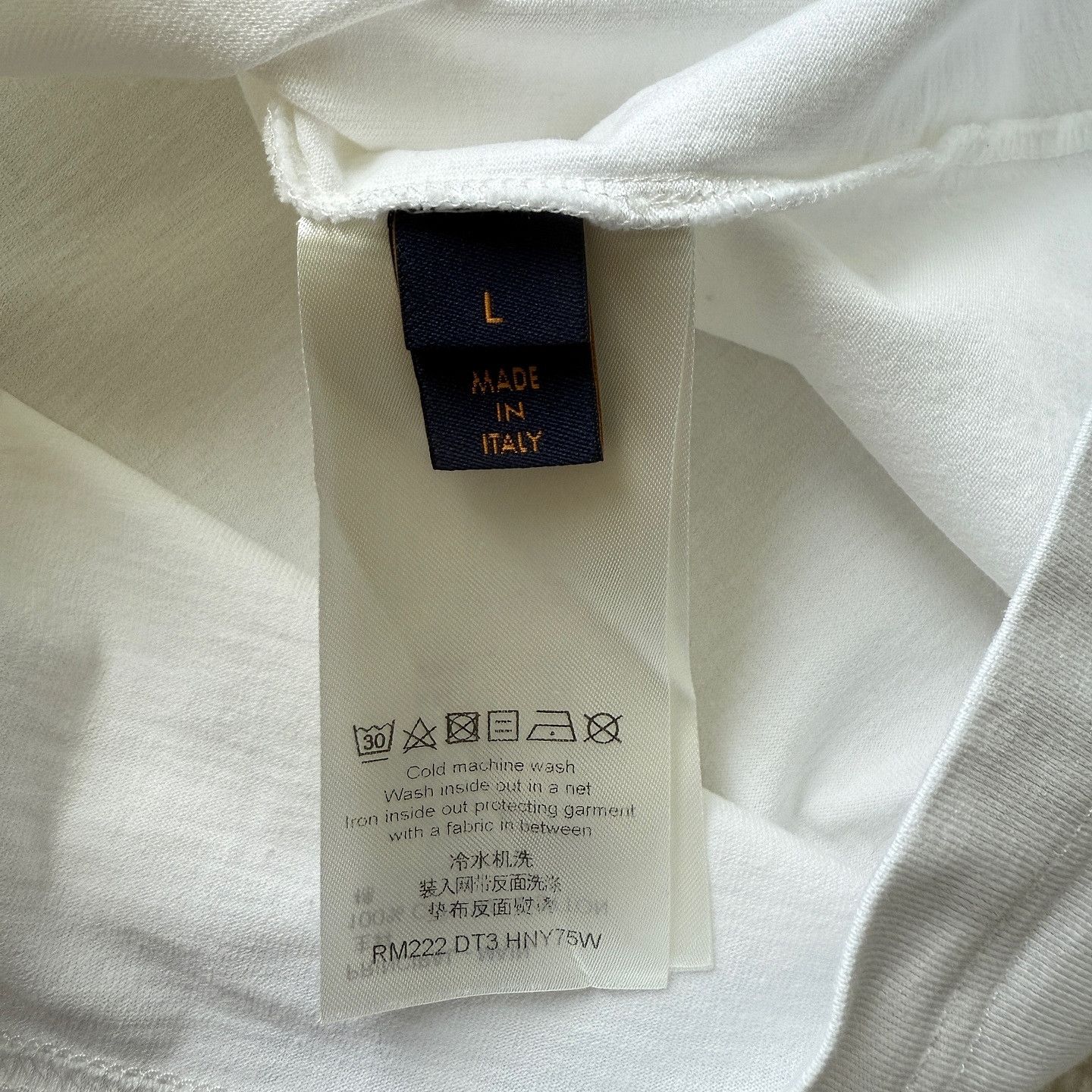 Louis Vuitton Louis Vuitton Graphic Logo T-Shirt Size L Size US L / EU 52-54 / 3 - 4 Thumbnail