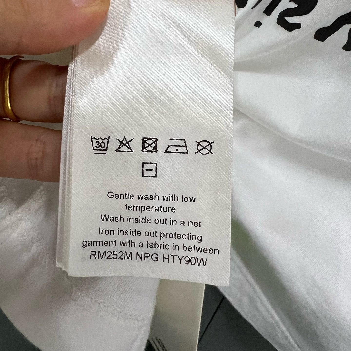 Louis Vuitton Louis Vuitton x CPFM Logo Graphic T-Shirt Size M Size US M / EU 48-50 / 2 - 4 Thumbnail