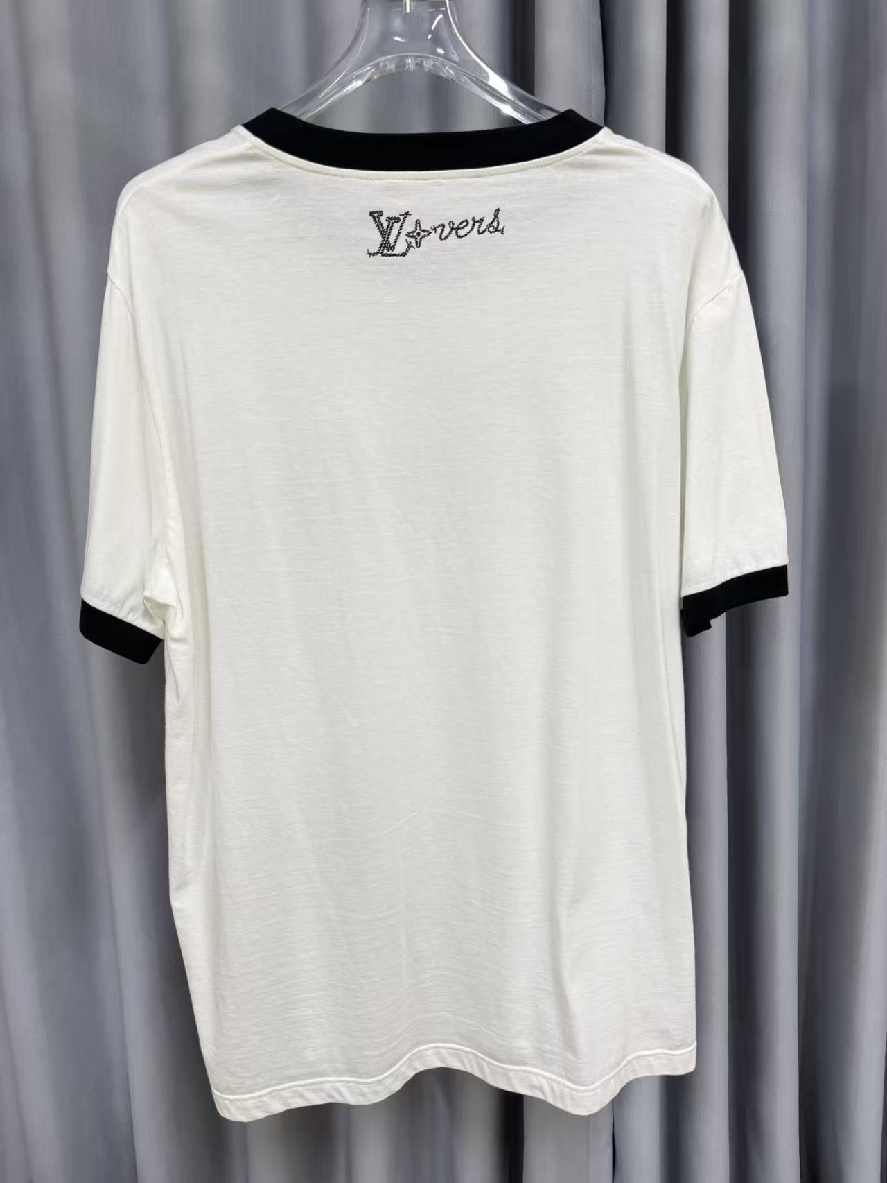 Louis Vuitton Louis Vuitton LV Lovers Interstate T-Shirt Size XL Size US XL / EU 56 / 4 - 2 Thumbnail