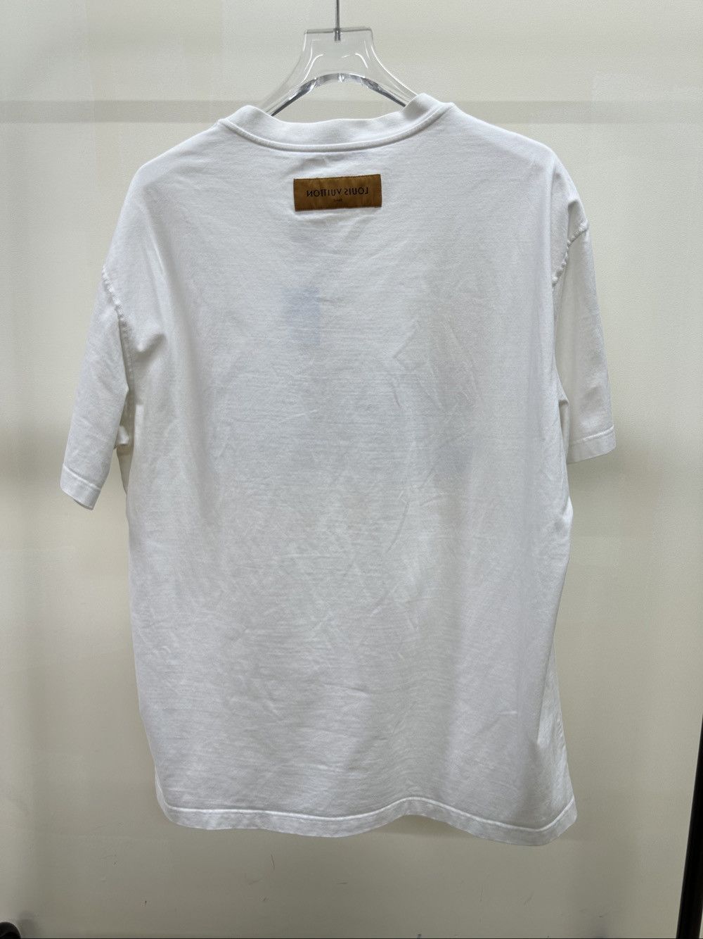 Louis Vuitton Louis Vuitton Handle With Care Graphic T-Shirt Size XXL Size US XXL / EU 58 / 5 - 2 Thumbnail